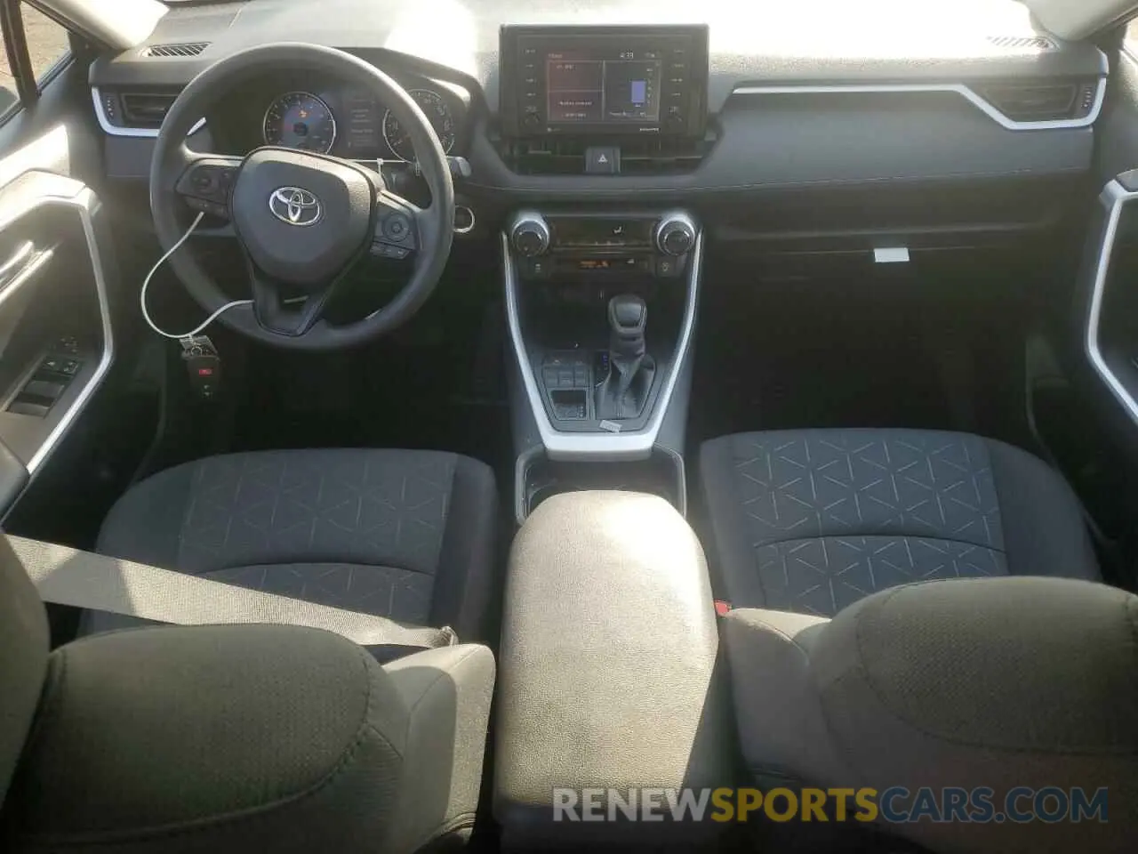 8 Фотография поврежденного автомобиля 2T3P1RFV1MC200455 TOYOTA RAV4 2021