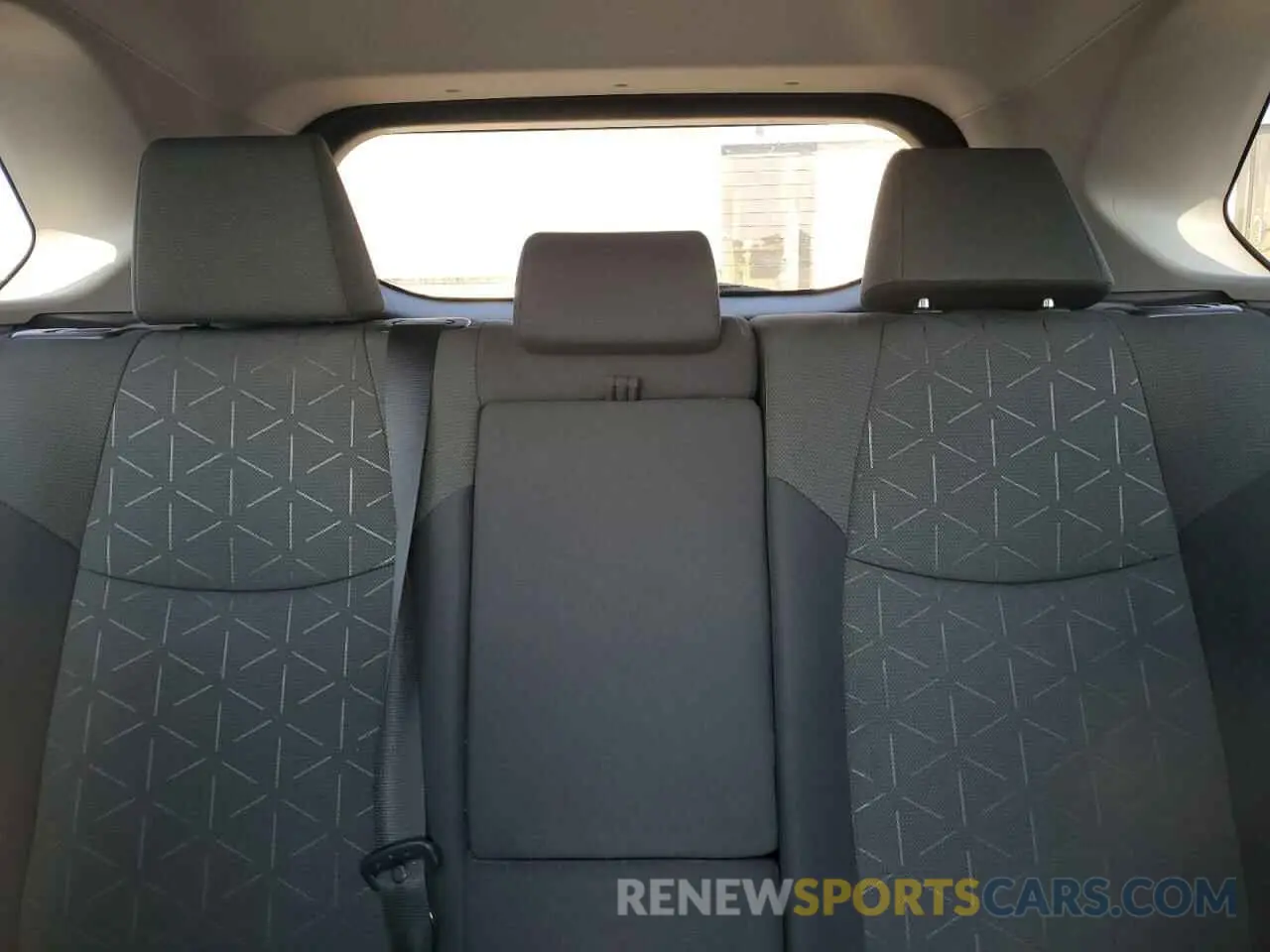 10 Фотография поврежденного автомобиля 2T3P1RFV1MC224531 TOYOTA RAV4 2021