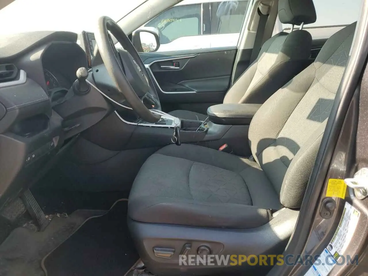 7 Фотография поврежденного автомобиля 2T3P1RFV1MC224531 TOYOTA RAV4 2021