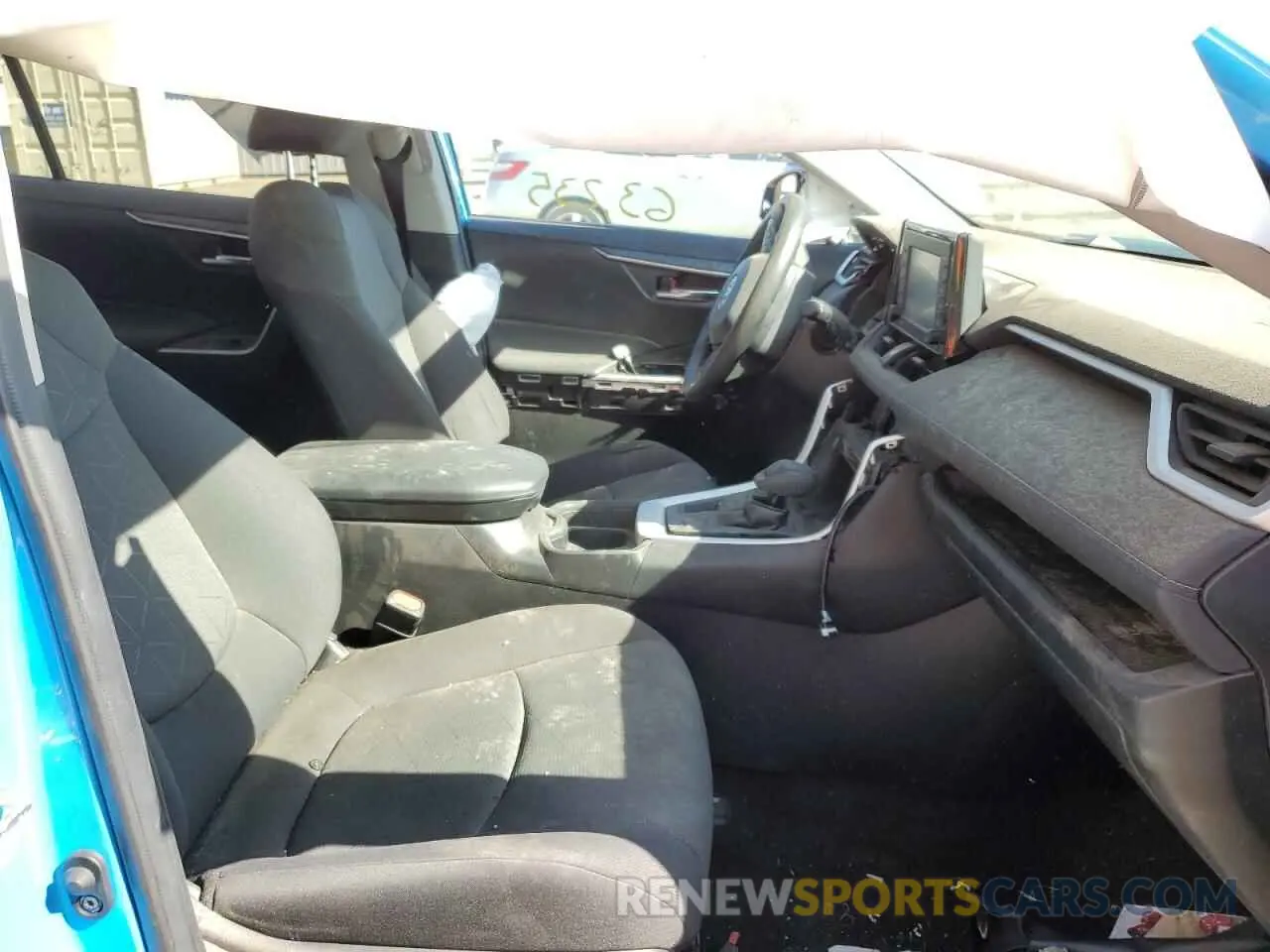 5 Фотография поврежденного автомобиля 2T3P1RFV1MW154270 TOYOTA RAV4 2021