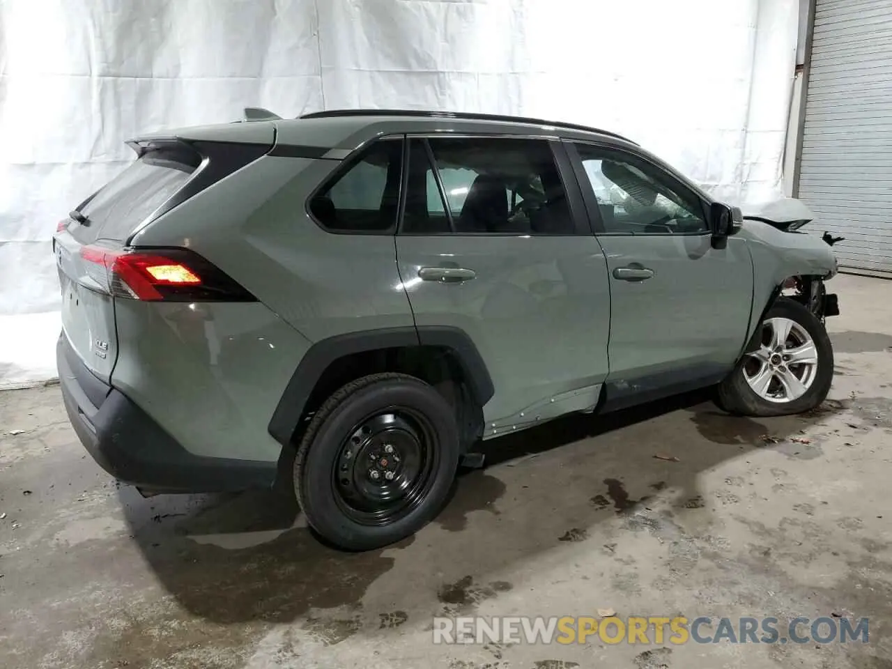 3 Фотография поврежденного автомобиля 2T3P1RFV1MW186510 TOYOTA RAV4 2021