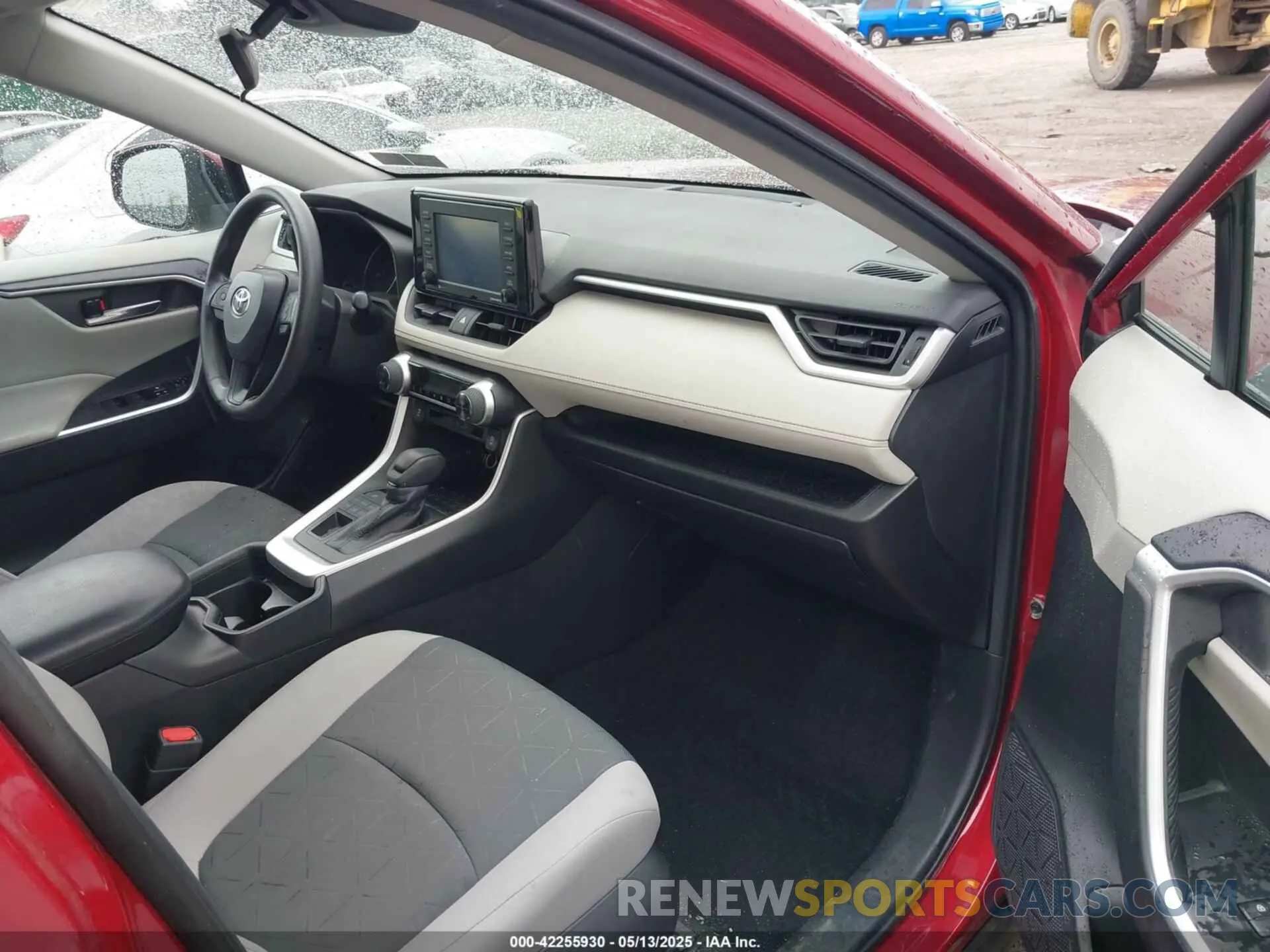 5 Фотография поврежденного автомобиля 2T3P1RFV1MW195126 TOYOTA RAV4 2021