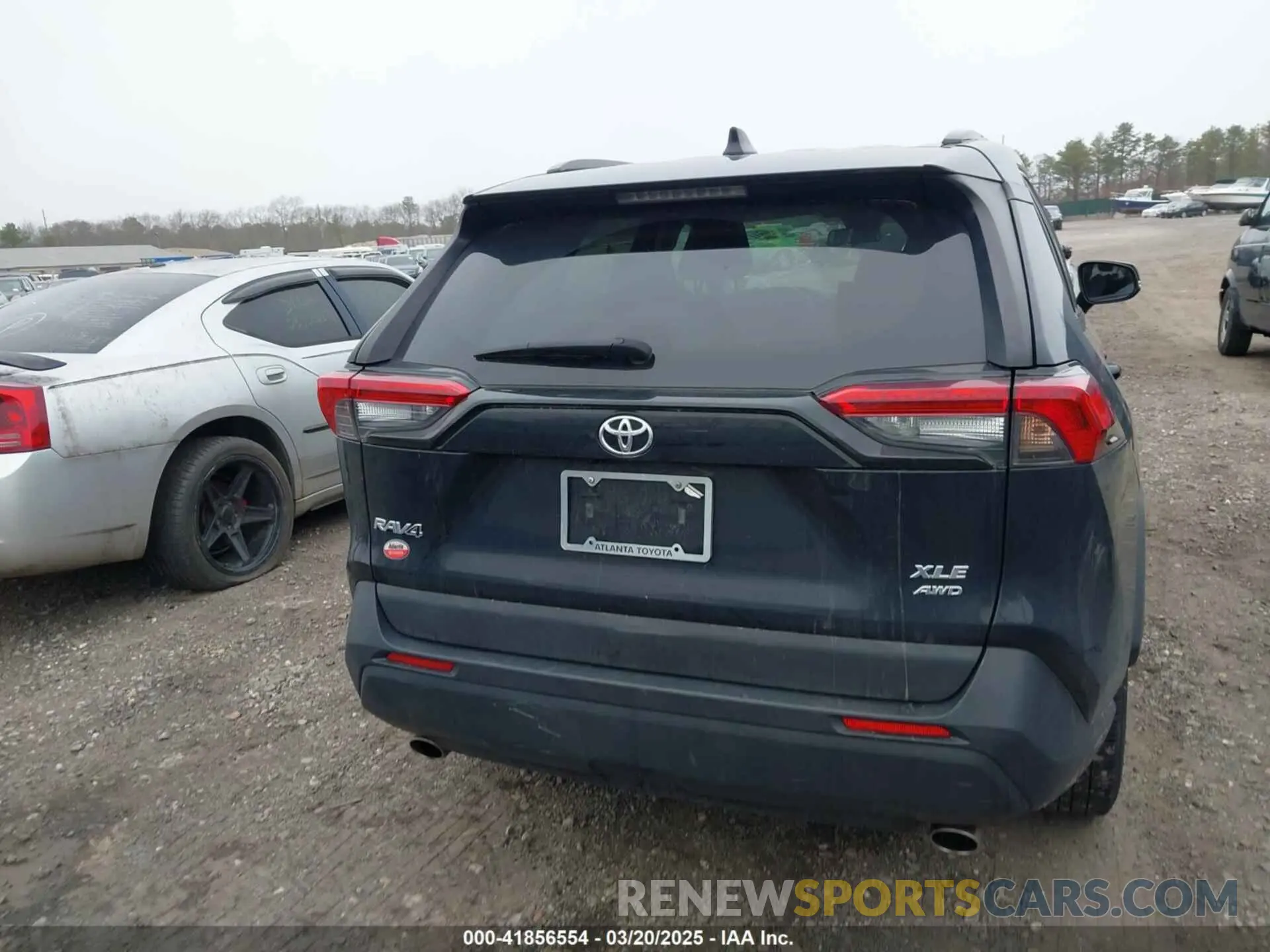 16 Photograph of a damaged car 2T3P1RFV1MW207579 TOYOTA RAV4 2021