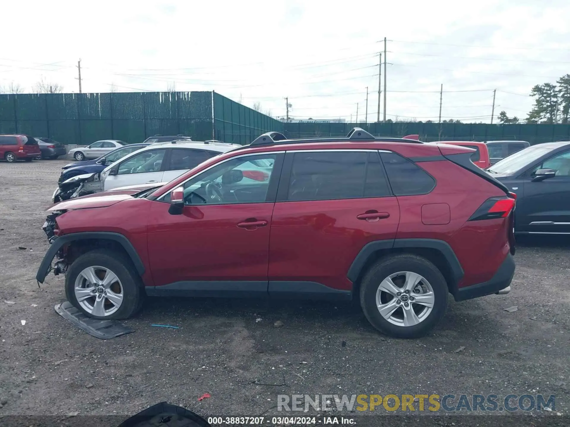 14 Photograph of a damaged car 2T3P1RFV1MW228917 TOYOTA RAV4 2021