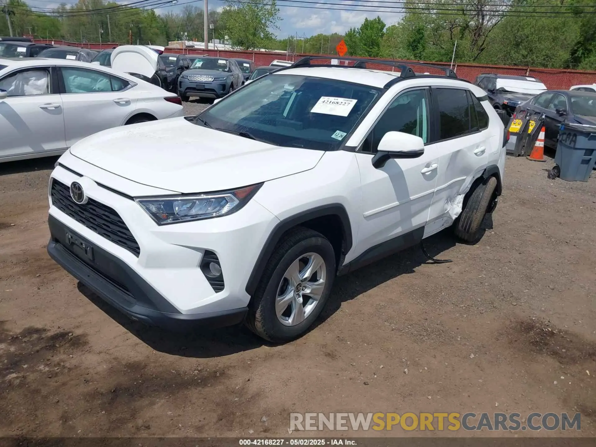 2 Photograph of a damaged car 2T3P1RFV1MW243109 TOYOTA RAV4 2021