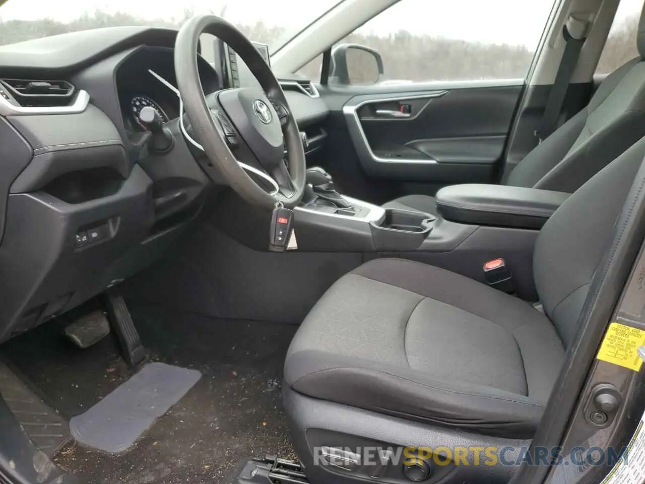 7 Фотография поврежденного автомобиля 2T3P1RFV2MC161259 TOYOTA RAV4 2021