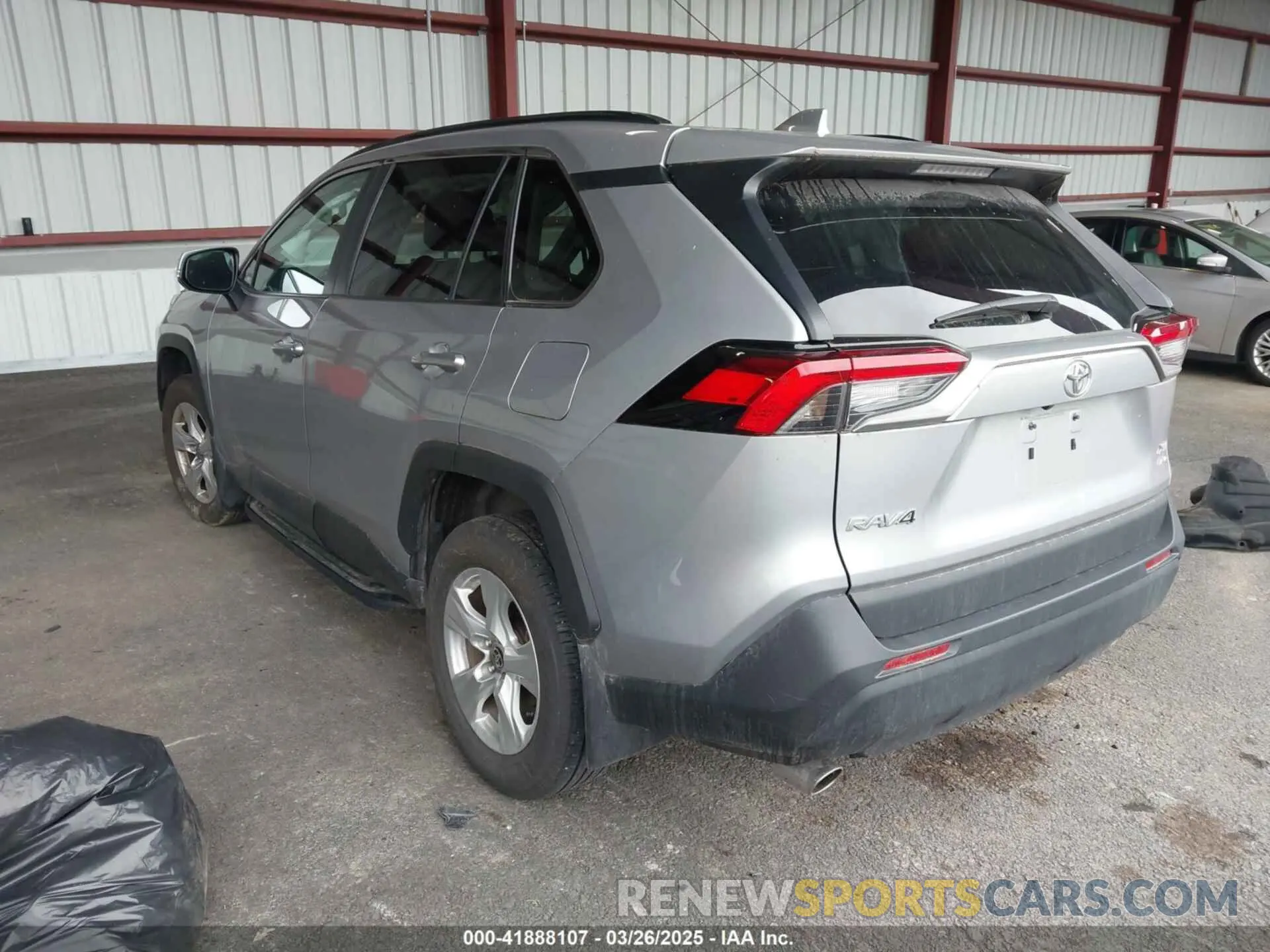 3 Photograph of a damaged car 2T3P1RFV2MC231259 TOYOTA RAV4 2021