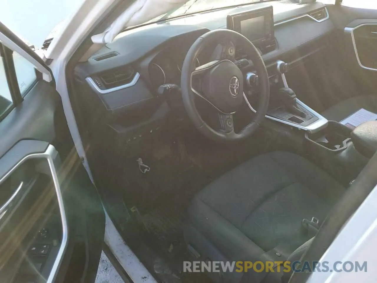 8 Фотография поврежденного автомобиля 2T3P1RFV2MC244559 TOYOTA RAV4 2021