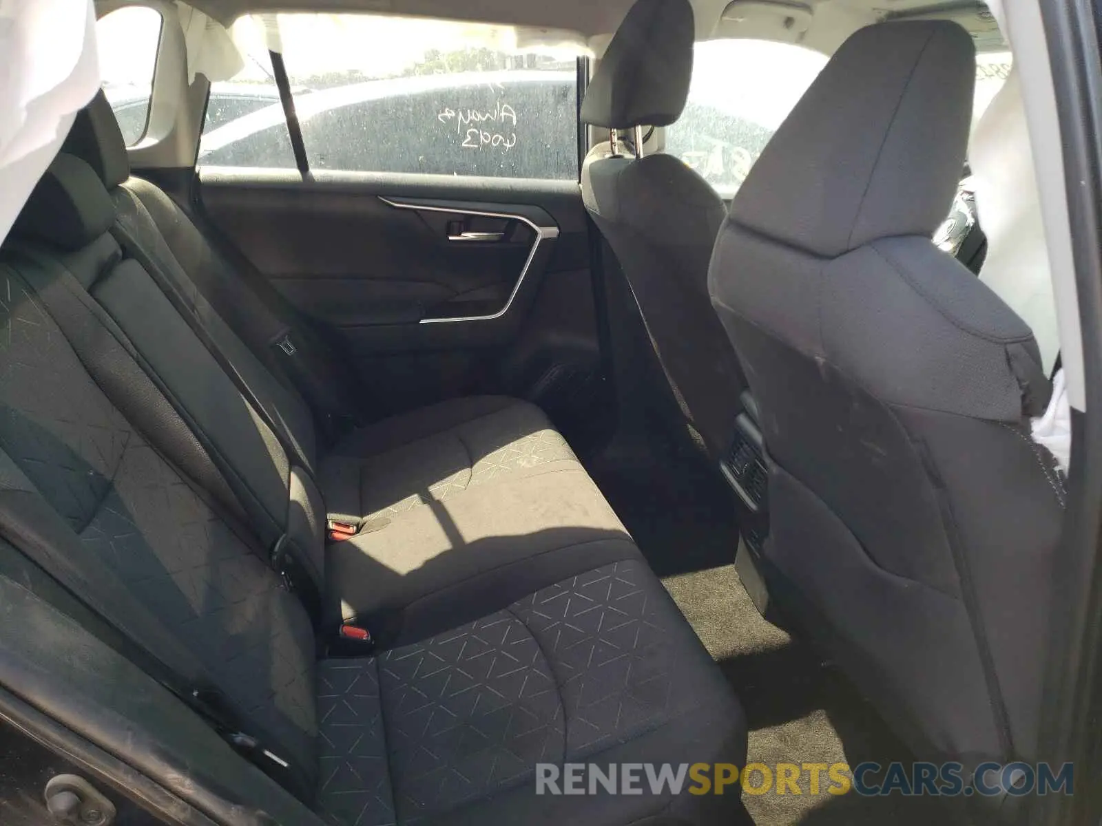 6 Фотография поврежденного автомобиля 2T3P1RFV2MW185897 TOYOTA RAV4 2021
