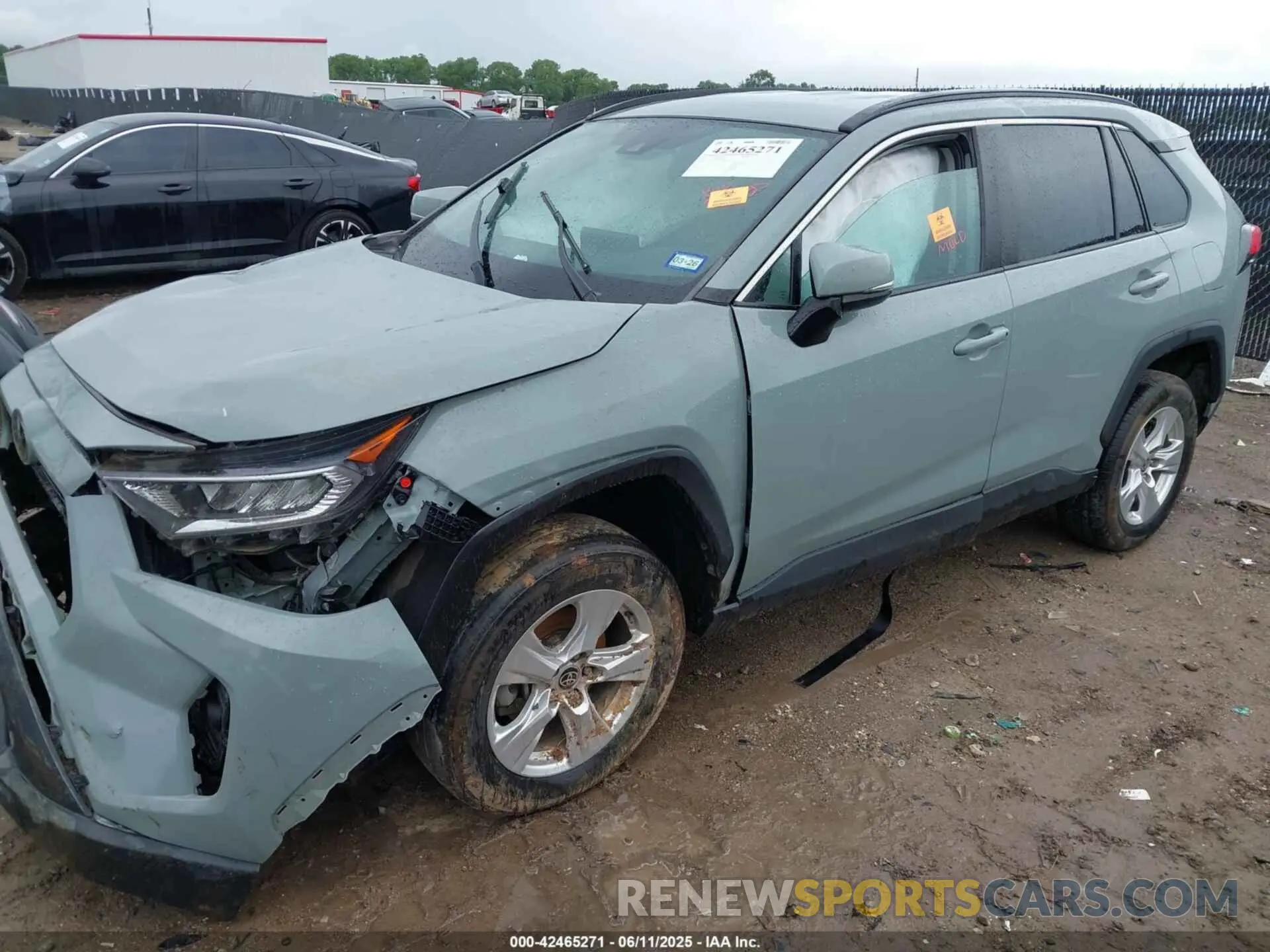 2 Photograph of a damaged car 2T3P1RFV2MW186466 TOYOTA RAV4 2021