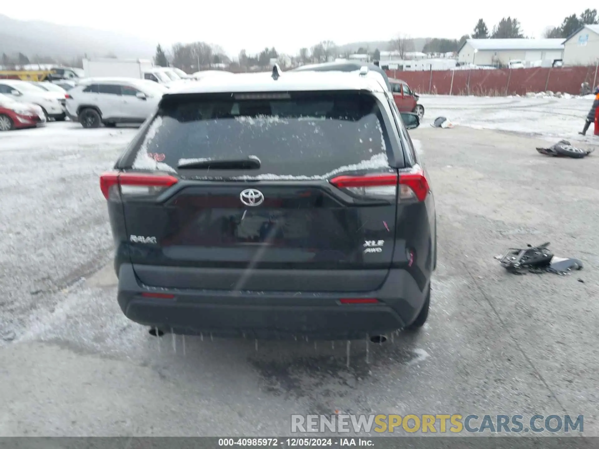 17 Photograph of a damaged car 2T3P1RFV2MW194230 TOYOTA RAV4 2021
