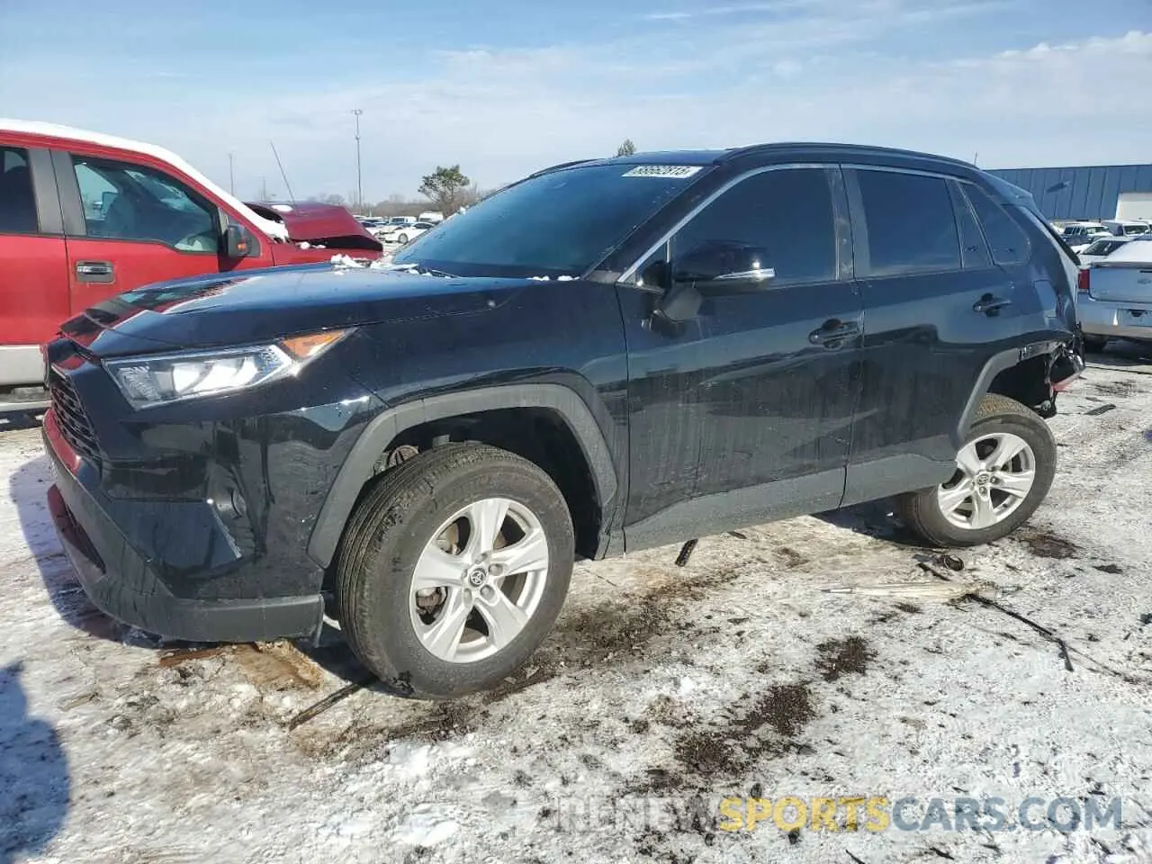 1 Фотография поврежденного автомобиля 2T3P1RFV2MW224116 TOYOTA RAV4 2021