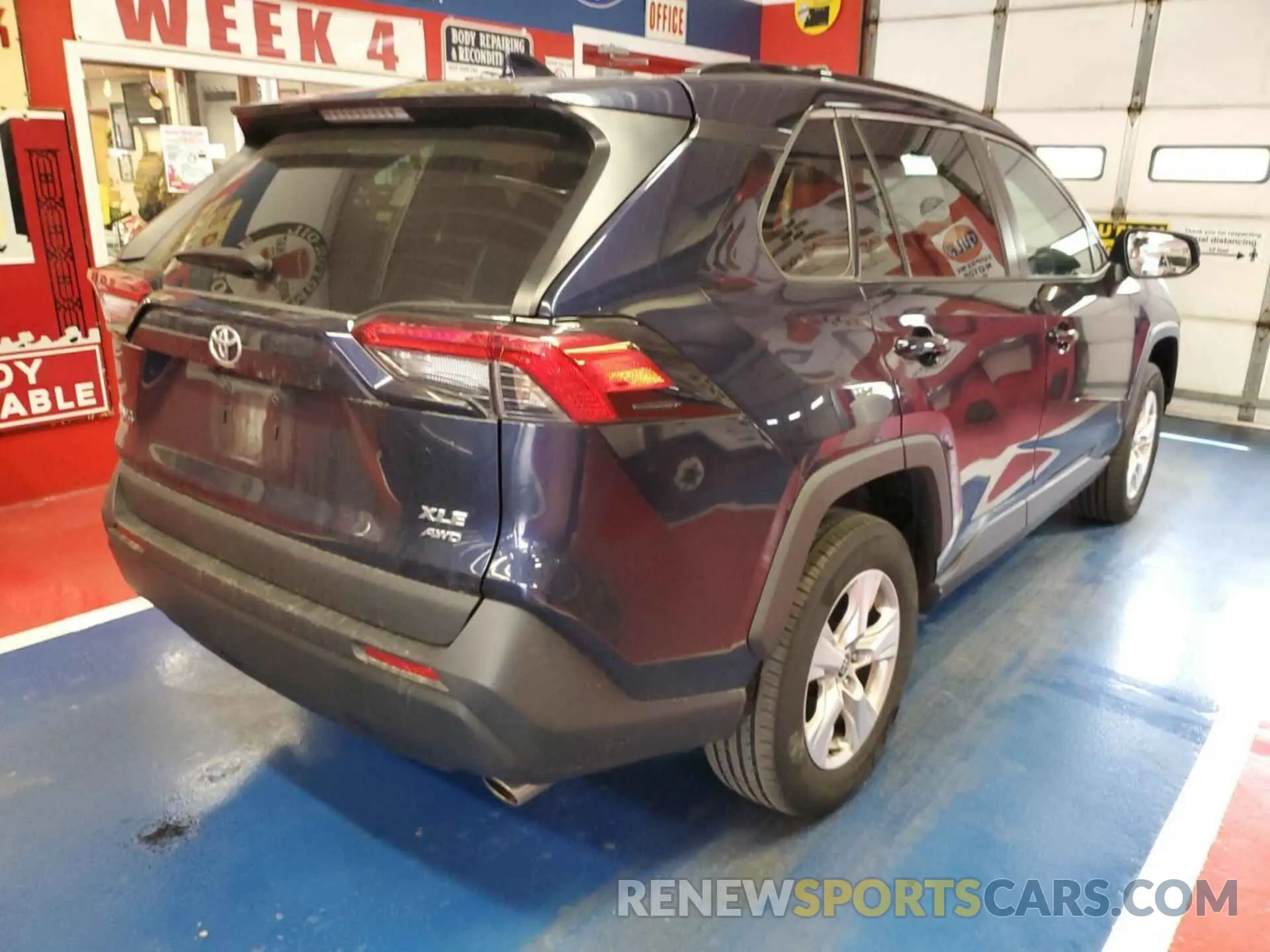 19 Фотография поврежденного автомобиля 2T3P1RFV2MW225668 TOYOTA RAV4 2021