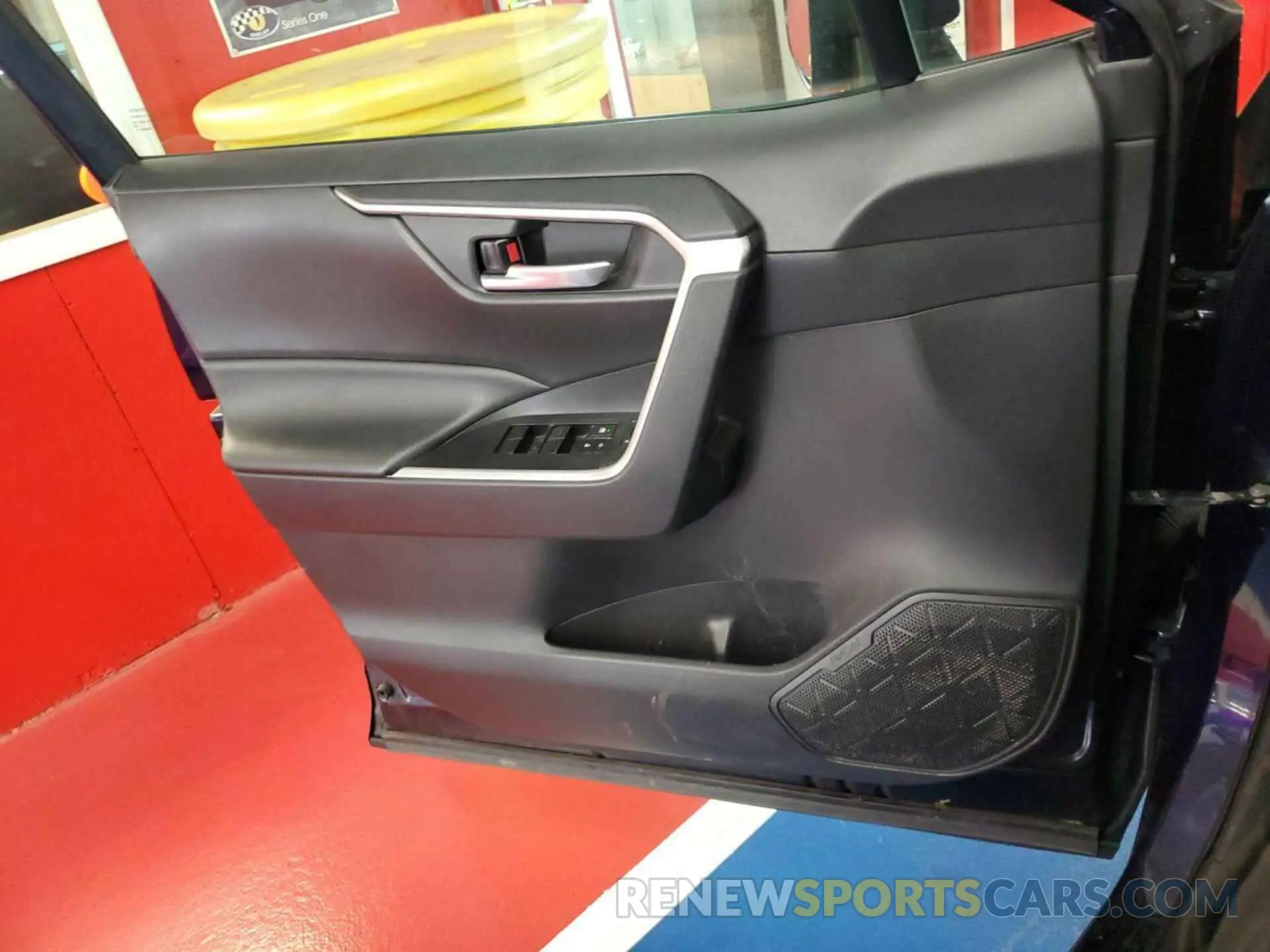 20 Фотография поврежденного автомобиля 2T3P1RFV2MW225668 TOYOTA RAV4 2021