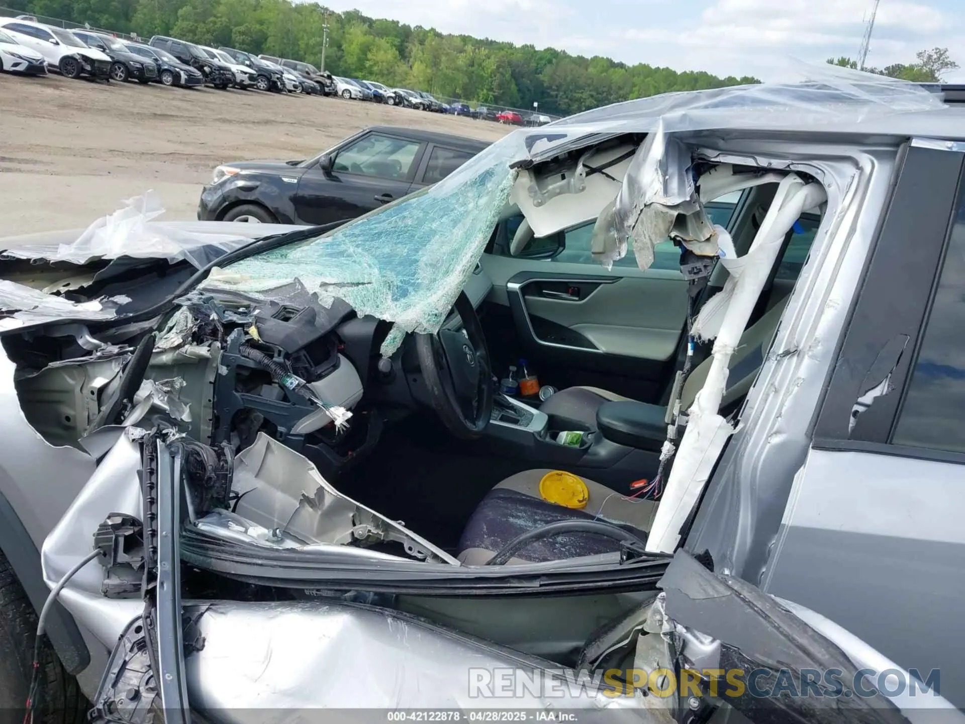 18 Фотография поврежденного автомобиля 2T3P1RFV3MC167877 TOYOTA RAV4 2021