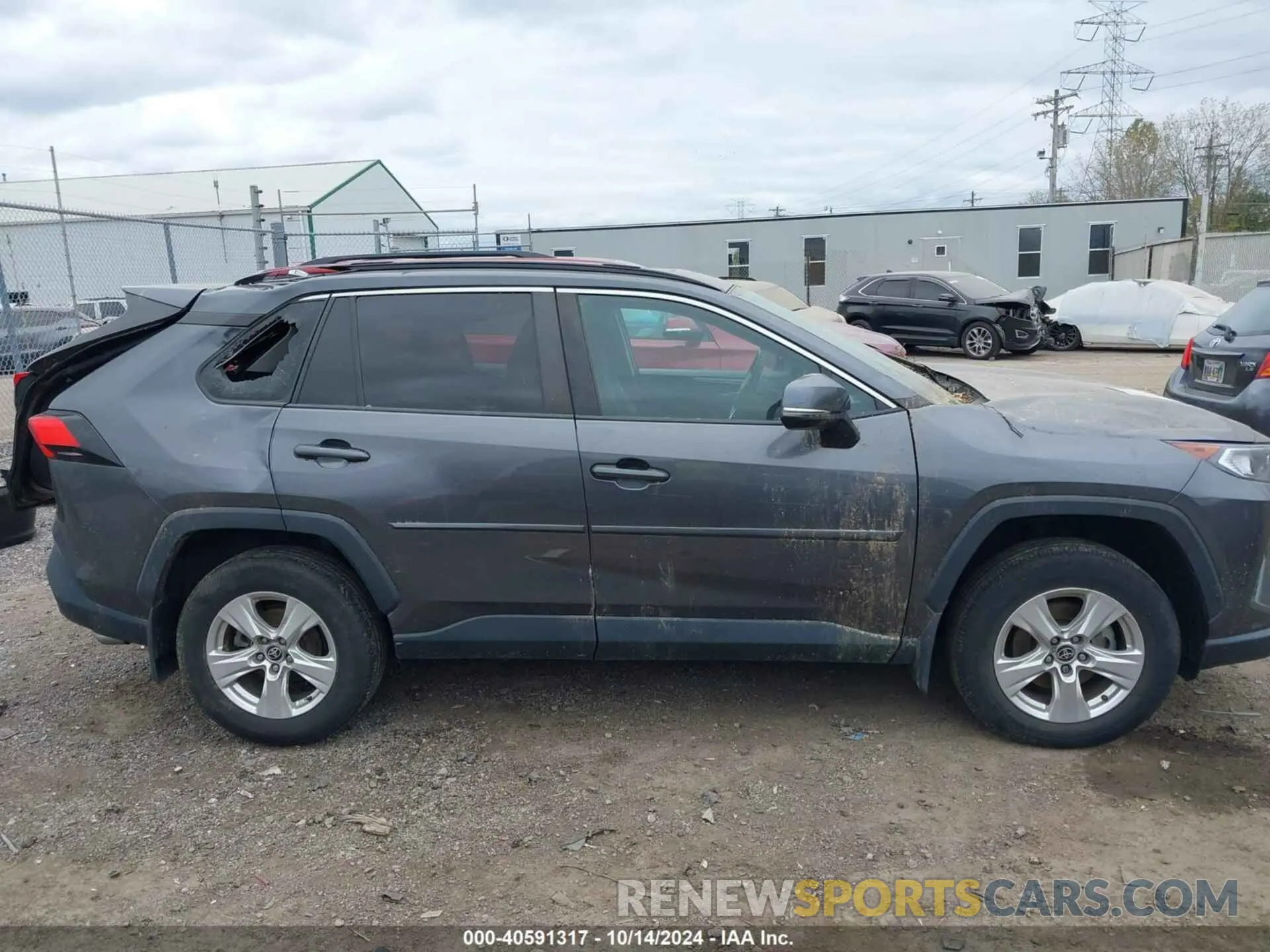 13 Photograph of a damaged car 2T3P1RFV3MC215832 TOYOTA RAV4 2021