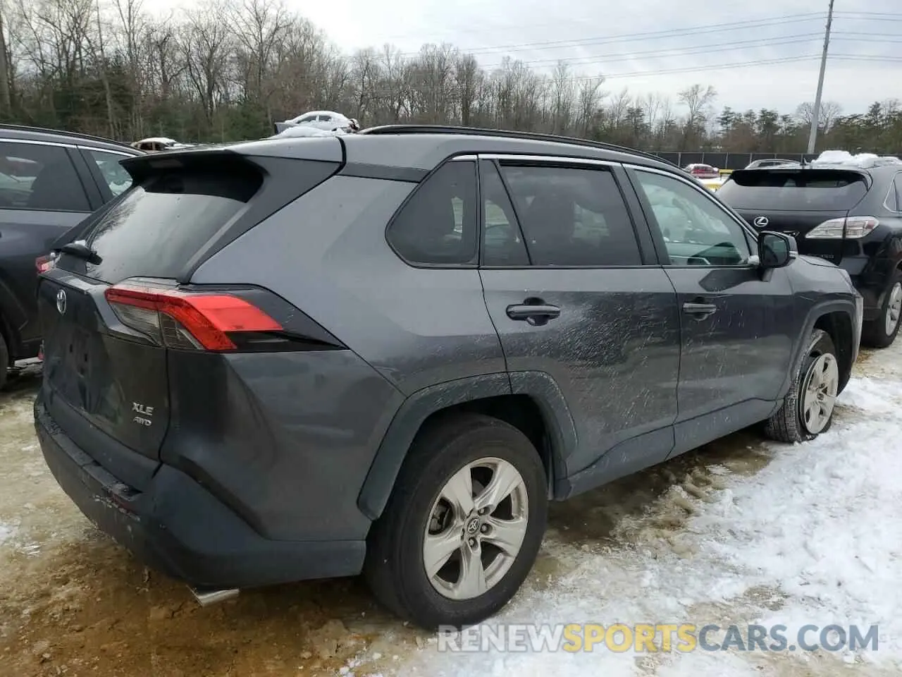 3 Фотография поврежденного автомобиля 2T3P1RFV3MC216642 TOYOTA RAV4 2021