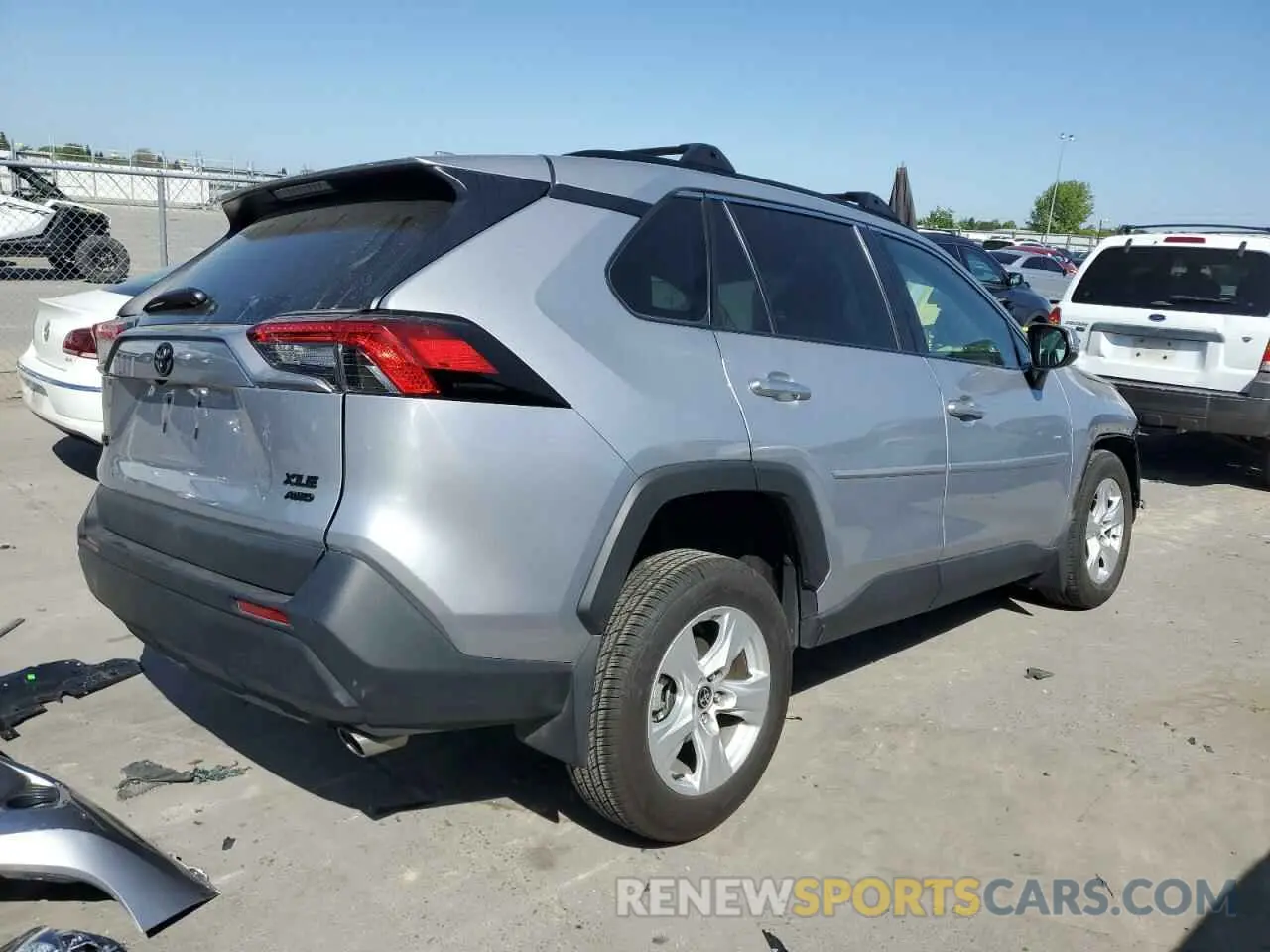 3 Фотография поврежденного автомобиля 2T3P1RFV3MC227849 TOYOTA RAV4 2021