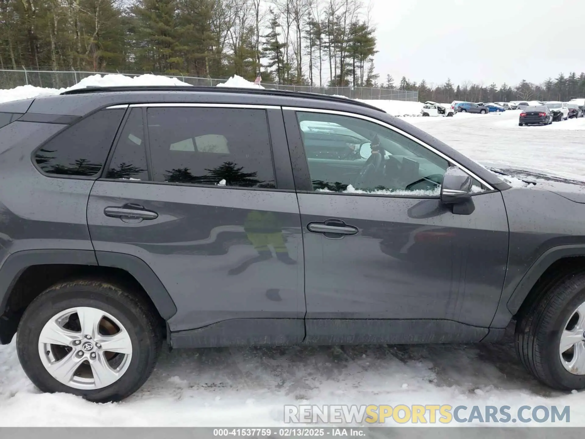 13 Фотография поврежденного автомобиля 2T3P1RFV3MW175931 TOYOTA RAV4 2021