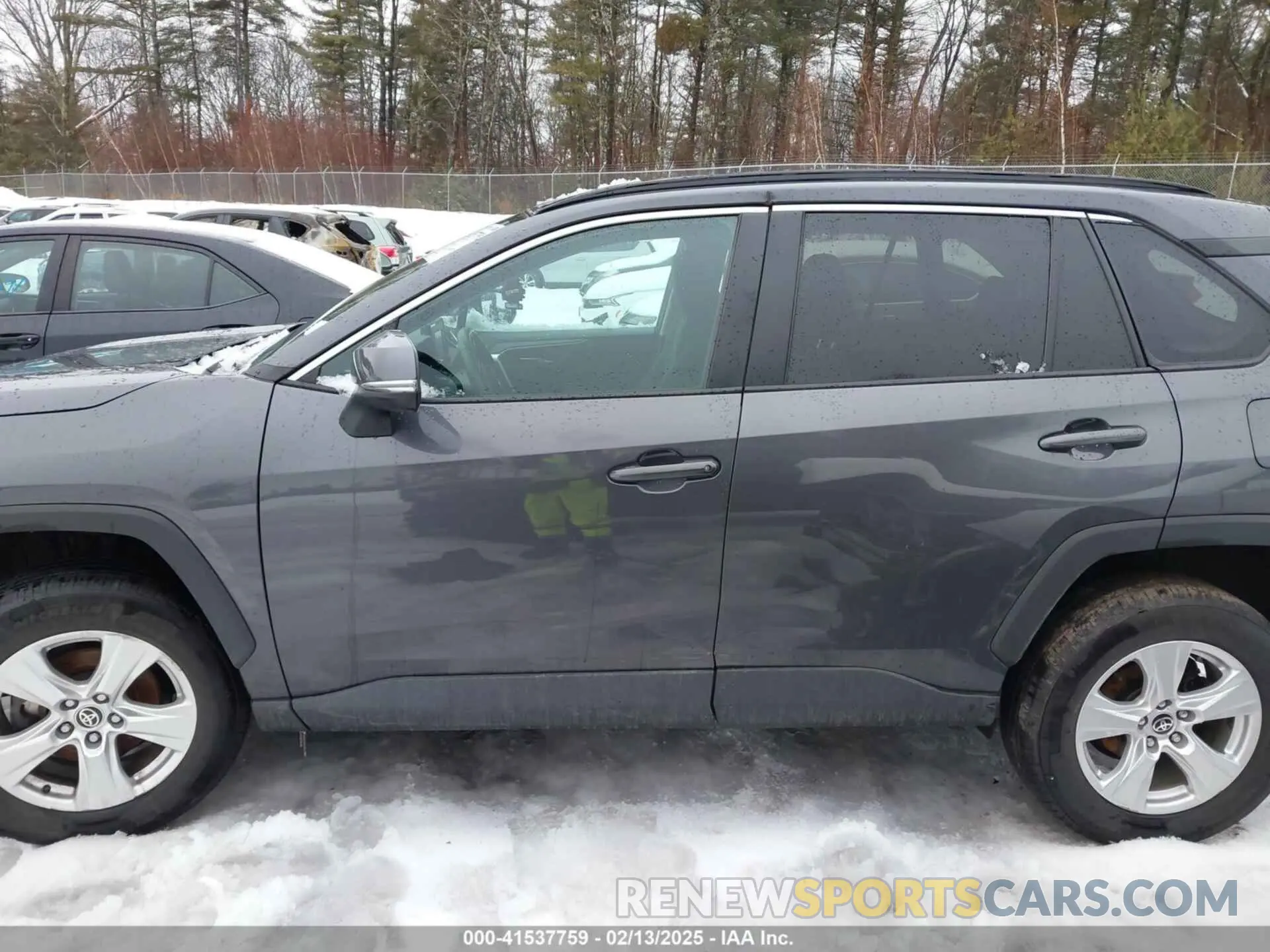 14 Фотография поврежденного автомобиля 2T3P1RFV3MW175931 TOYOTA RAV4 2021