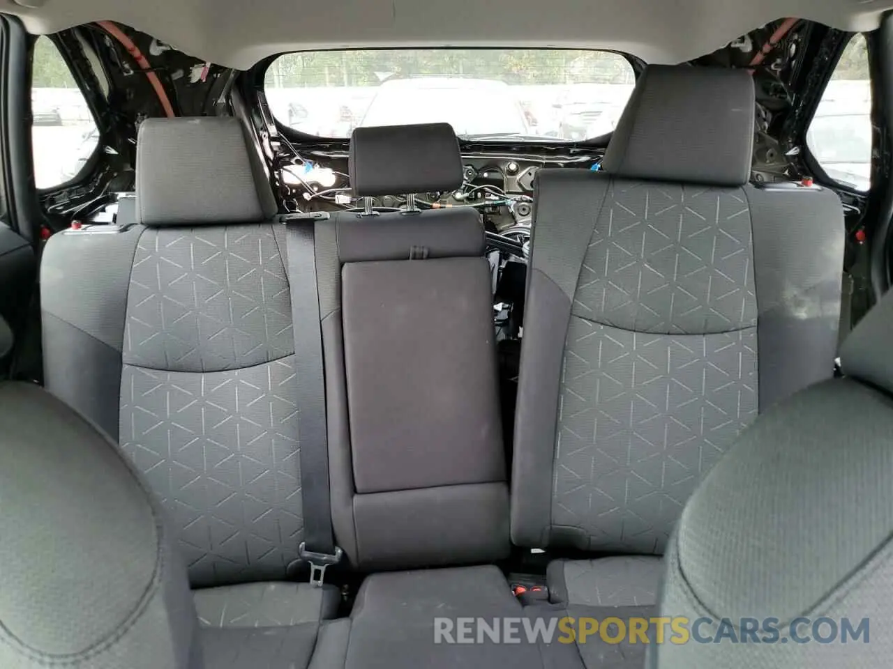 10 Фотография поврежденного автомобиля 2T3P1RFV3MW197296 TOYOTA RAV4 2021