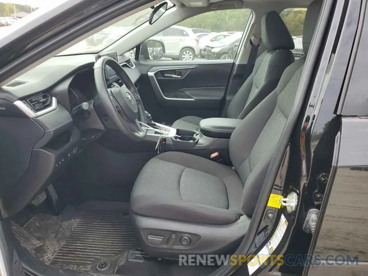 7 Фотография поврежденного автомобиля 2T3P1RFV3MW197296 TOYOTA RAV4 2021