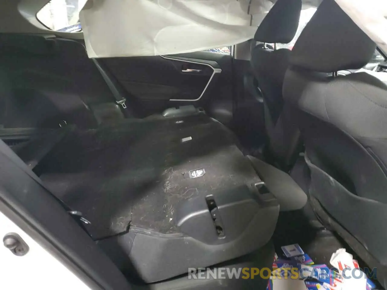 10 Фотография поврежденного автомобиля 2T3P1RFV3MW229972 TOYOTA RAV4 2021