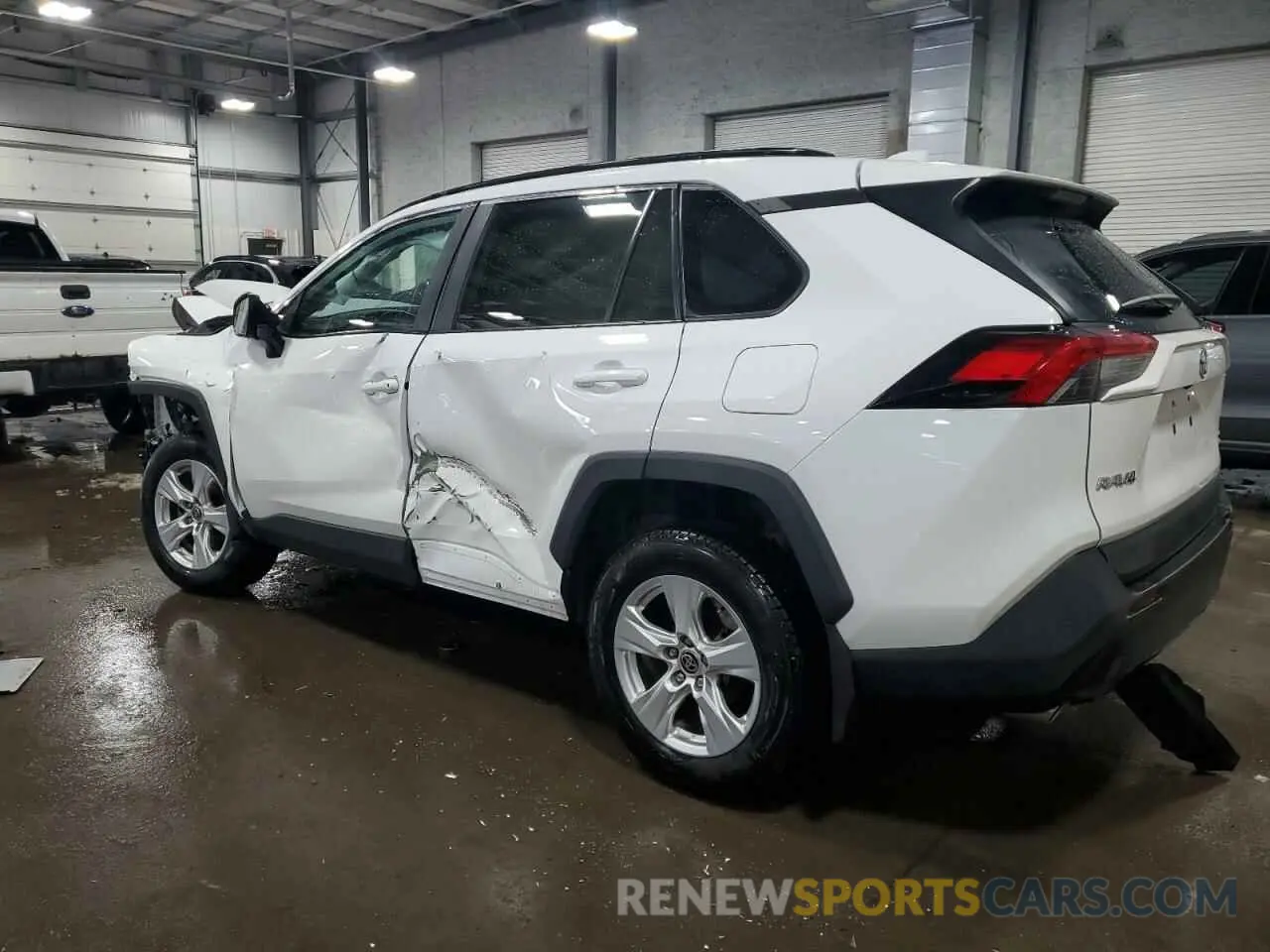2 Фотография поврежденного автомобиля 2T3P1RFV3MW229972 TOYOTA RAV4 2021
