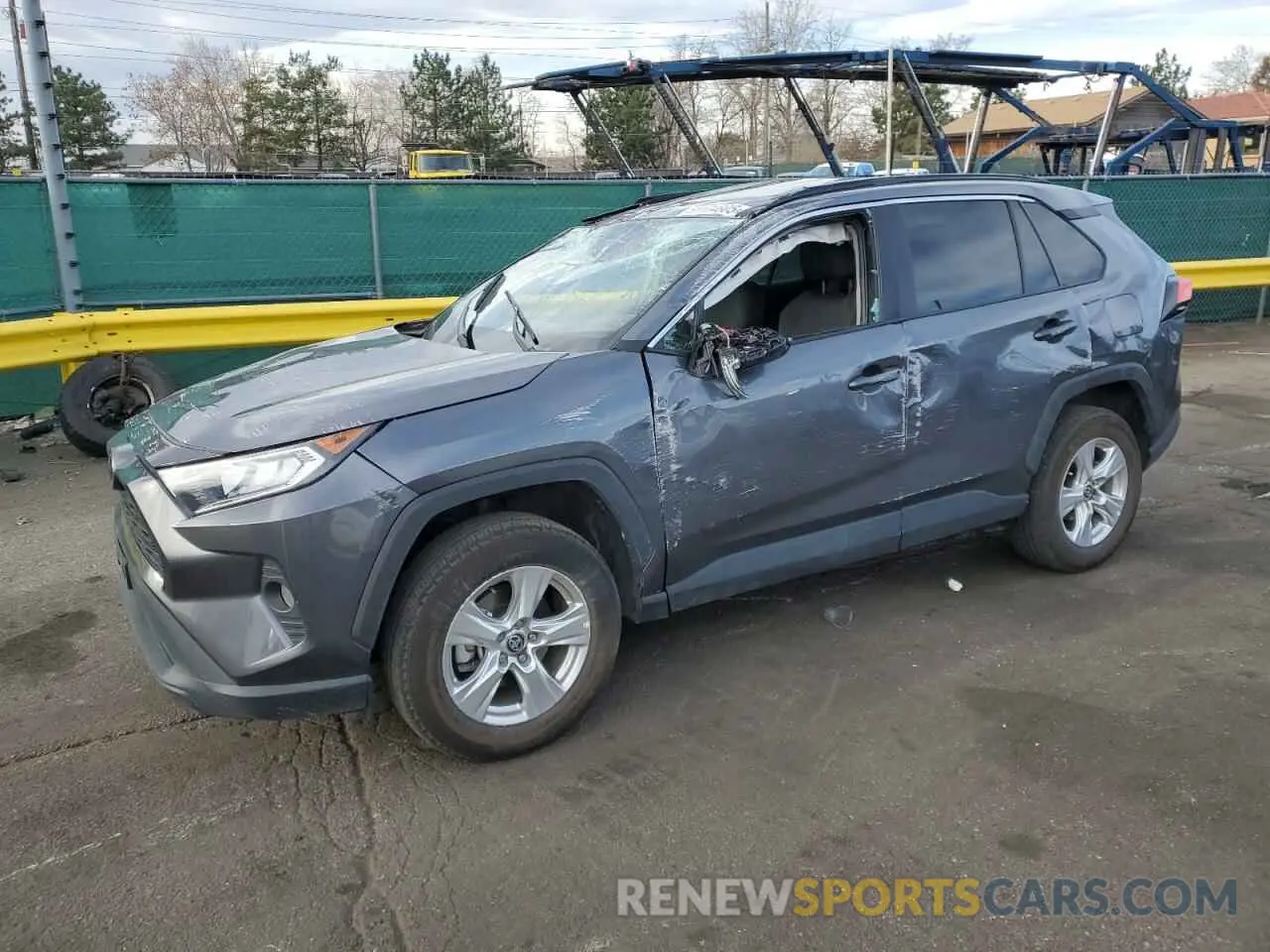 1 Фотография поврежденного автомобиля 2T3P1RFV4MC226466 TOYOTA RAV4 2021