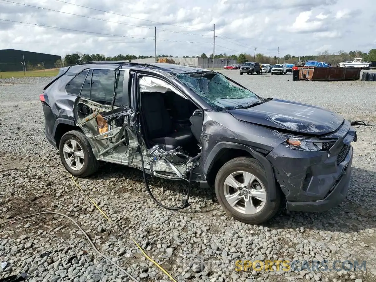 4 Фотография поврежденного автомобиля 2T3P1RFV4MC232431 TOYOTA RAV4 2021