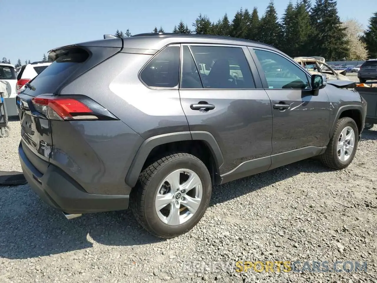 3 Photograph of a damaged car 2T3P1RFV4MC247401 TOYOTA RAV4 2021