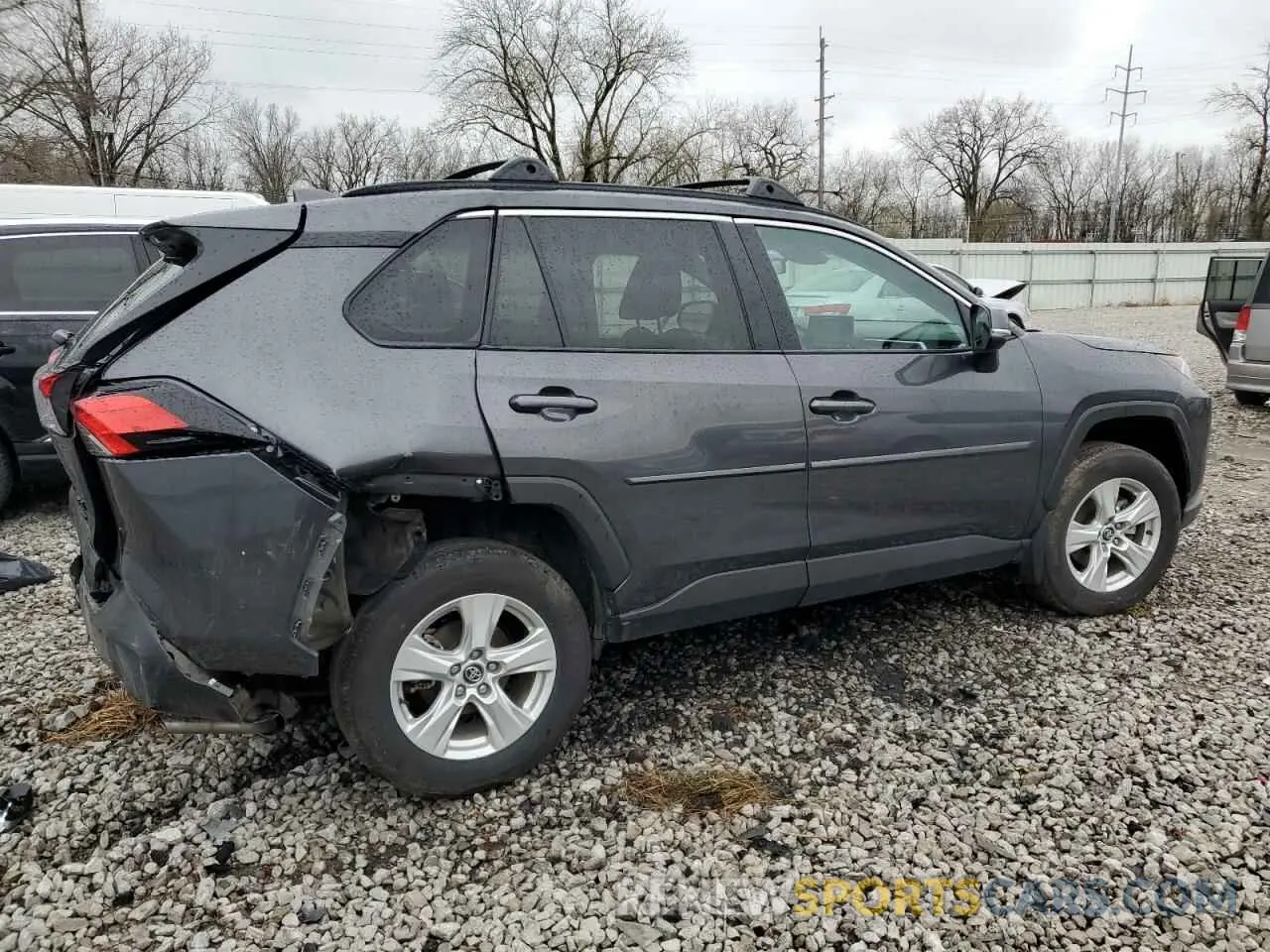 3 Фотография поврежденного автомобиля 2T3P1RFV4MW145577 TOYOTA RAV4 2021