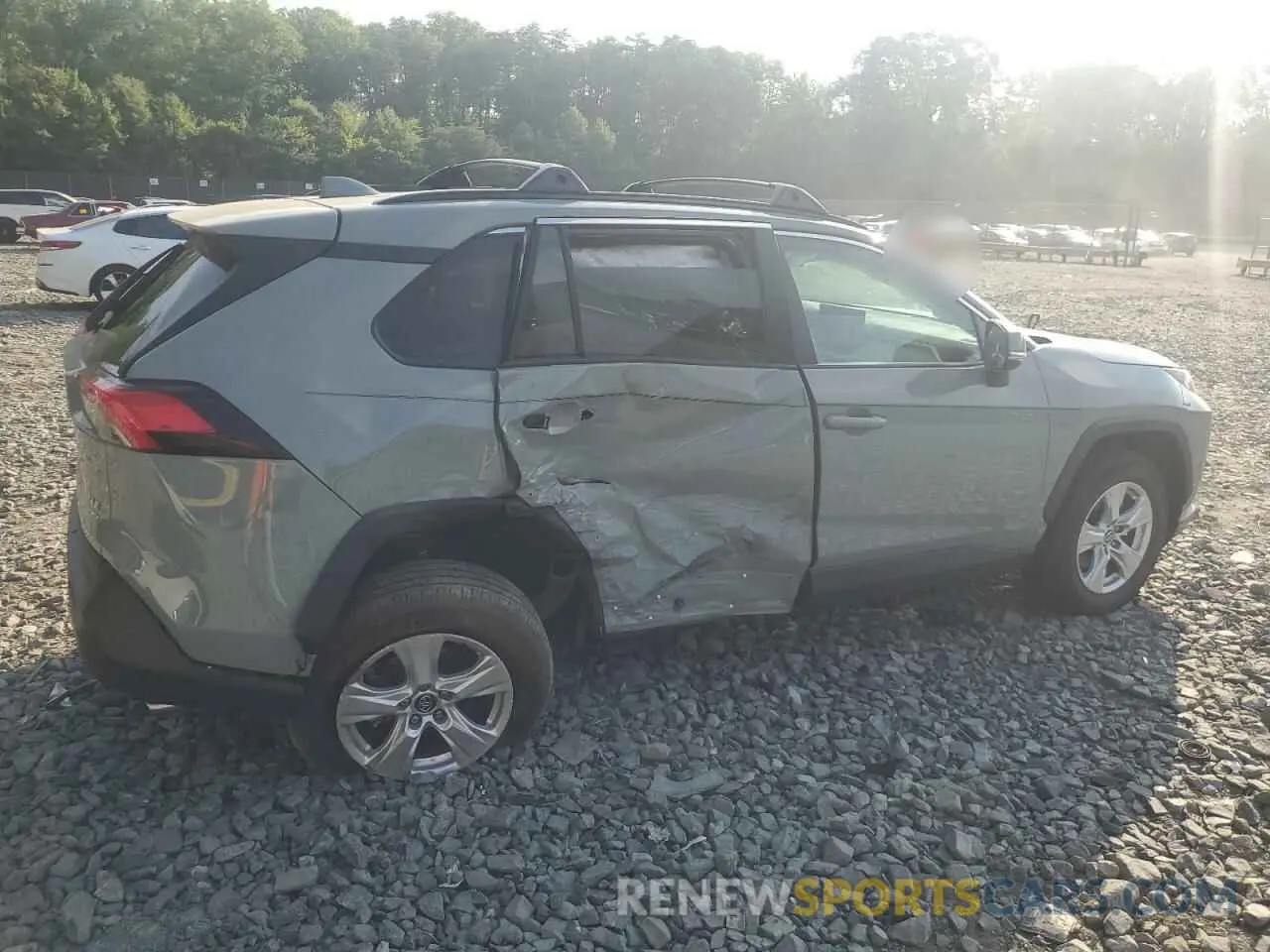 3 Photograph of a damaged car 2T3P1RFV4MW164243 TOYOTA RAV4 2021
