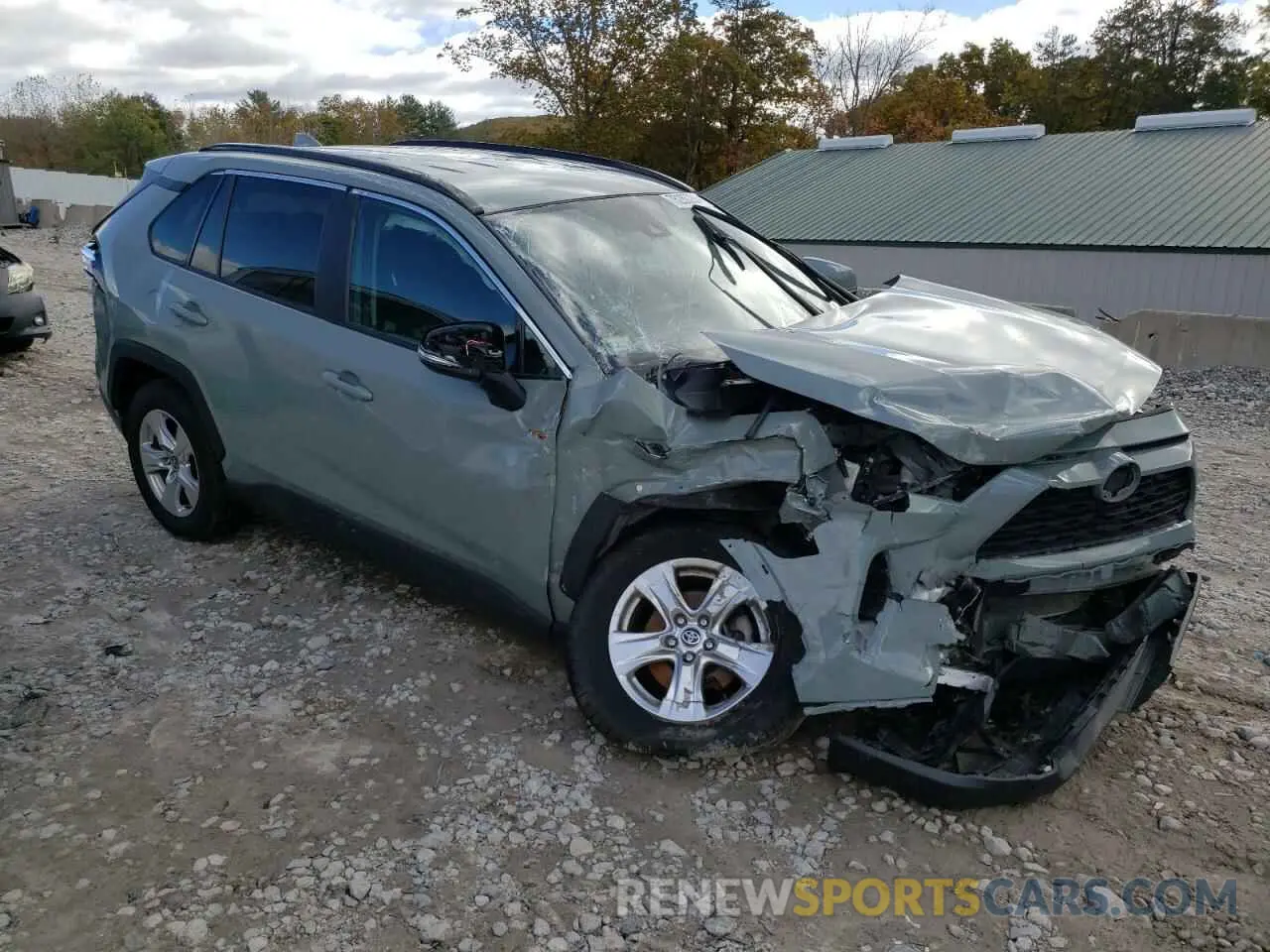 4 Photograph of a damaged car 2T3P1RFV4MW204109 TOYOTA RAV4 2021