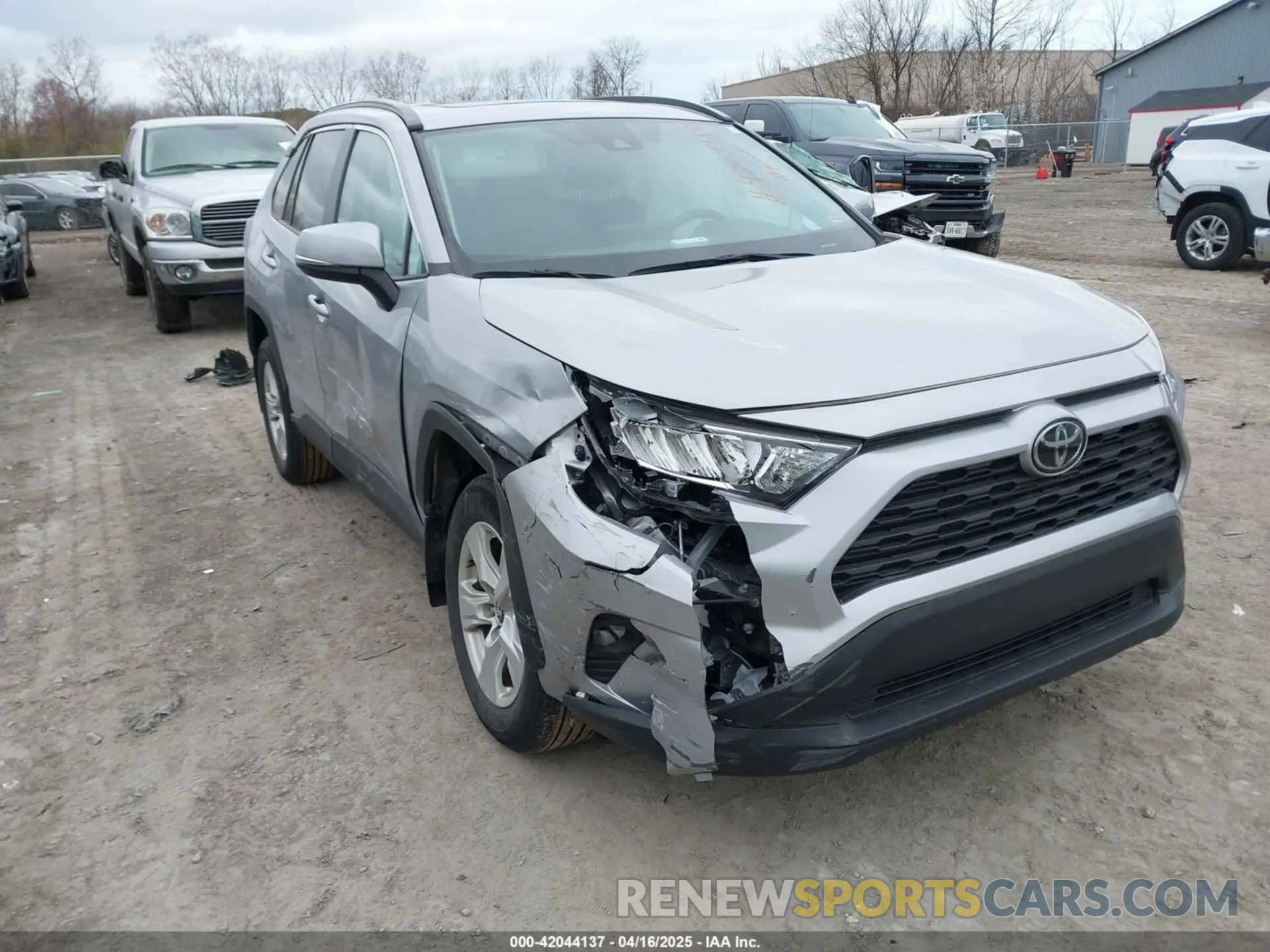 1 Фотография поврежденного автомобиля 2T3P1RFV5MW143532 TOYOTA RAV4 2021
