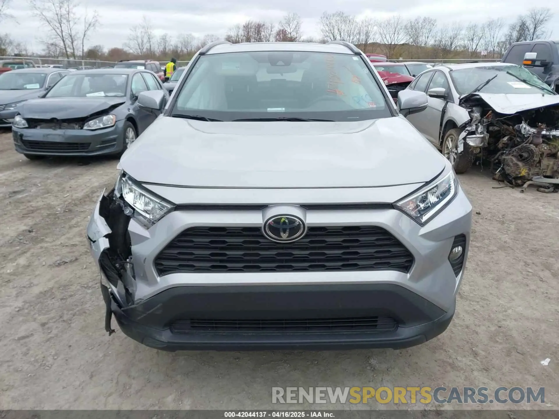 12 Фотография поврежденного автомобиля 2T3P1RFV5MW143532 TOYOTA RAV4 2021