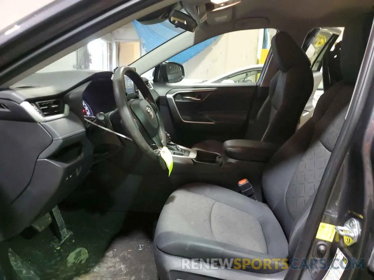 7 Фотография поврежденного автомобиля 2T3P1RFV5MW180063 TOYOTA RAV4 2021