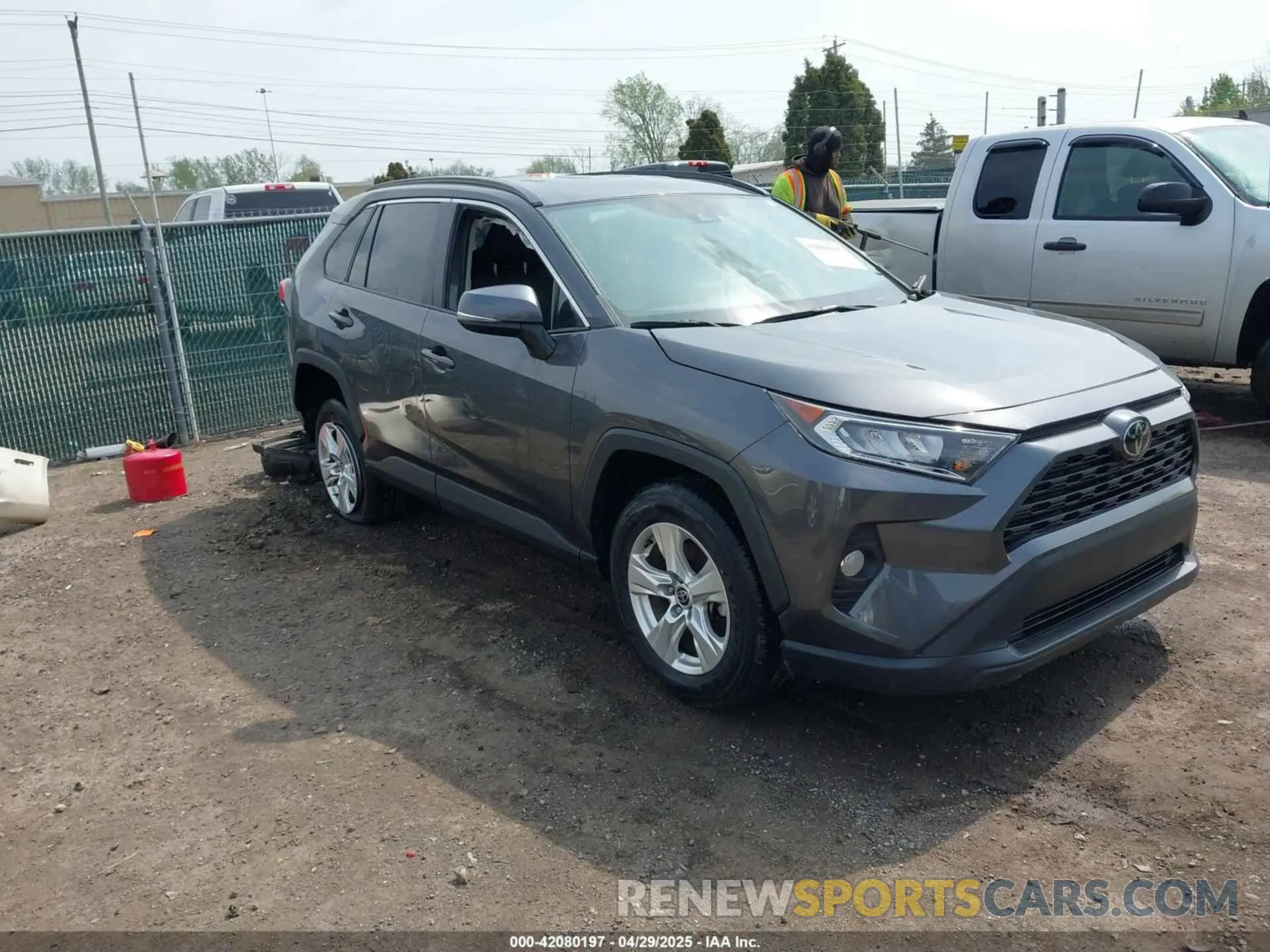 1 Фотография поврежденного автомобиля 2T3P1RFV5MW206807 TOYOTA RAV4 2021