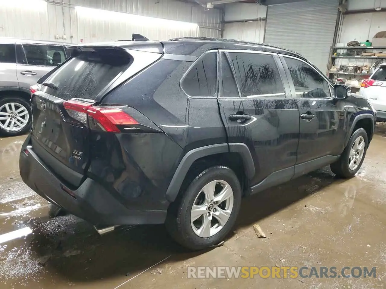 3 Фотография поврежденного автомобиля 2T3P1RFV5MW219590 TOYOTA RAV4 2021