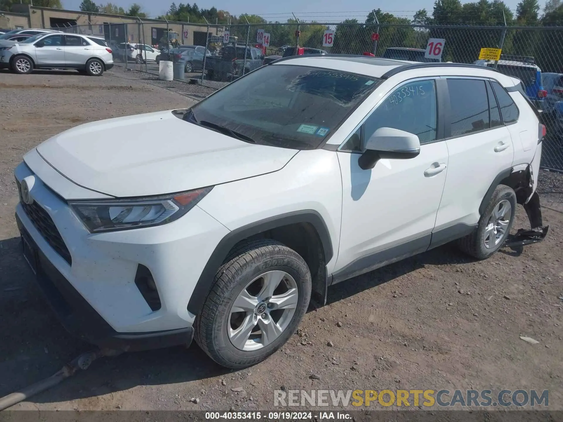 2 Photograph of a damaged car 2T3P1RFV5MW224949 TOYOTA RAV4 2021
