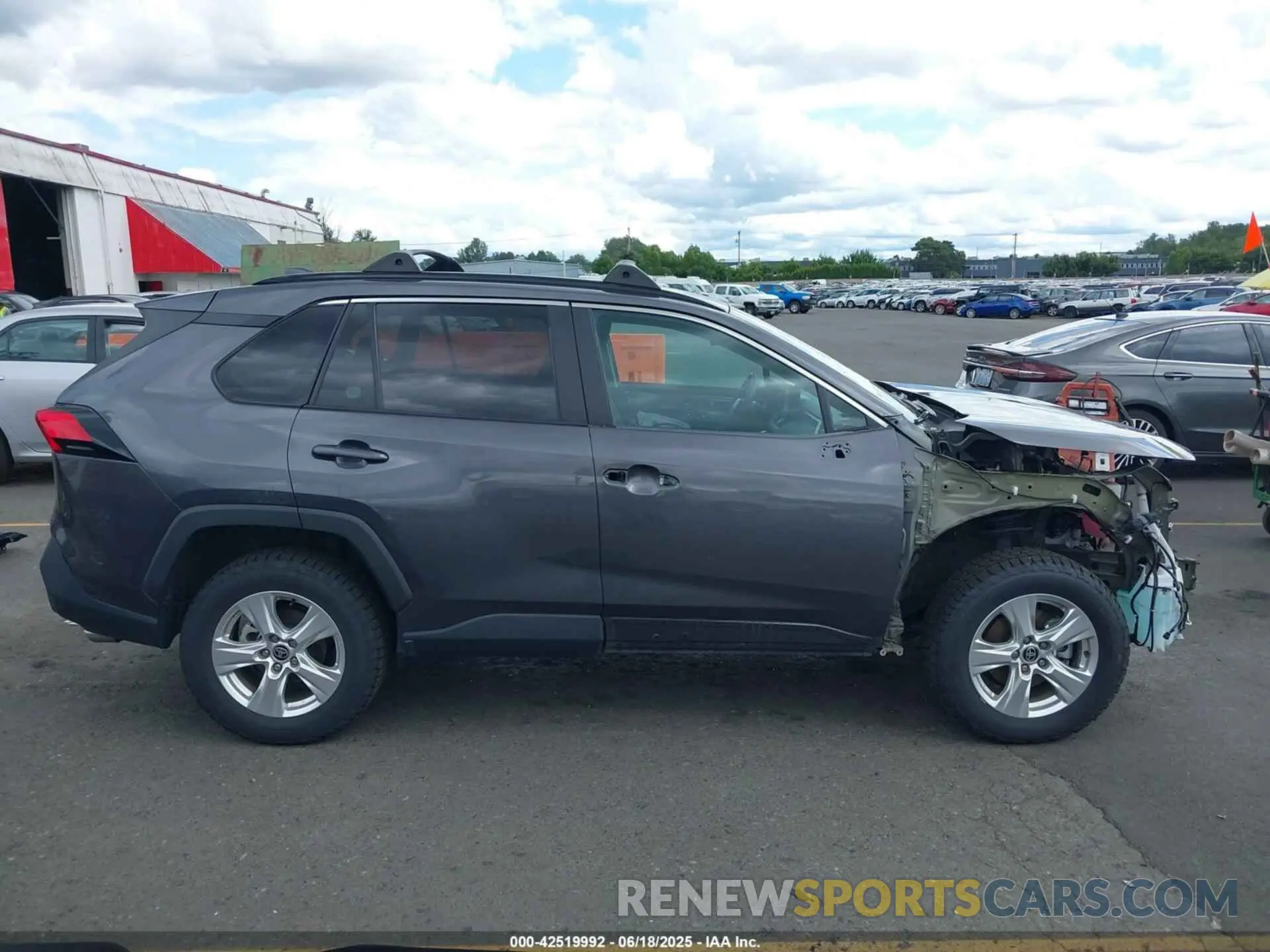 14 Фотография поврежденного автомобиля 2T3P1RFV5MW230332 TOYOTA RAV4 2021