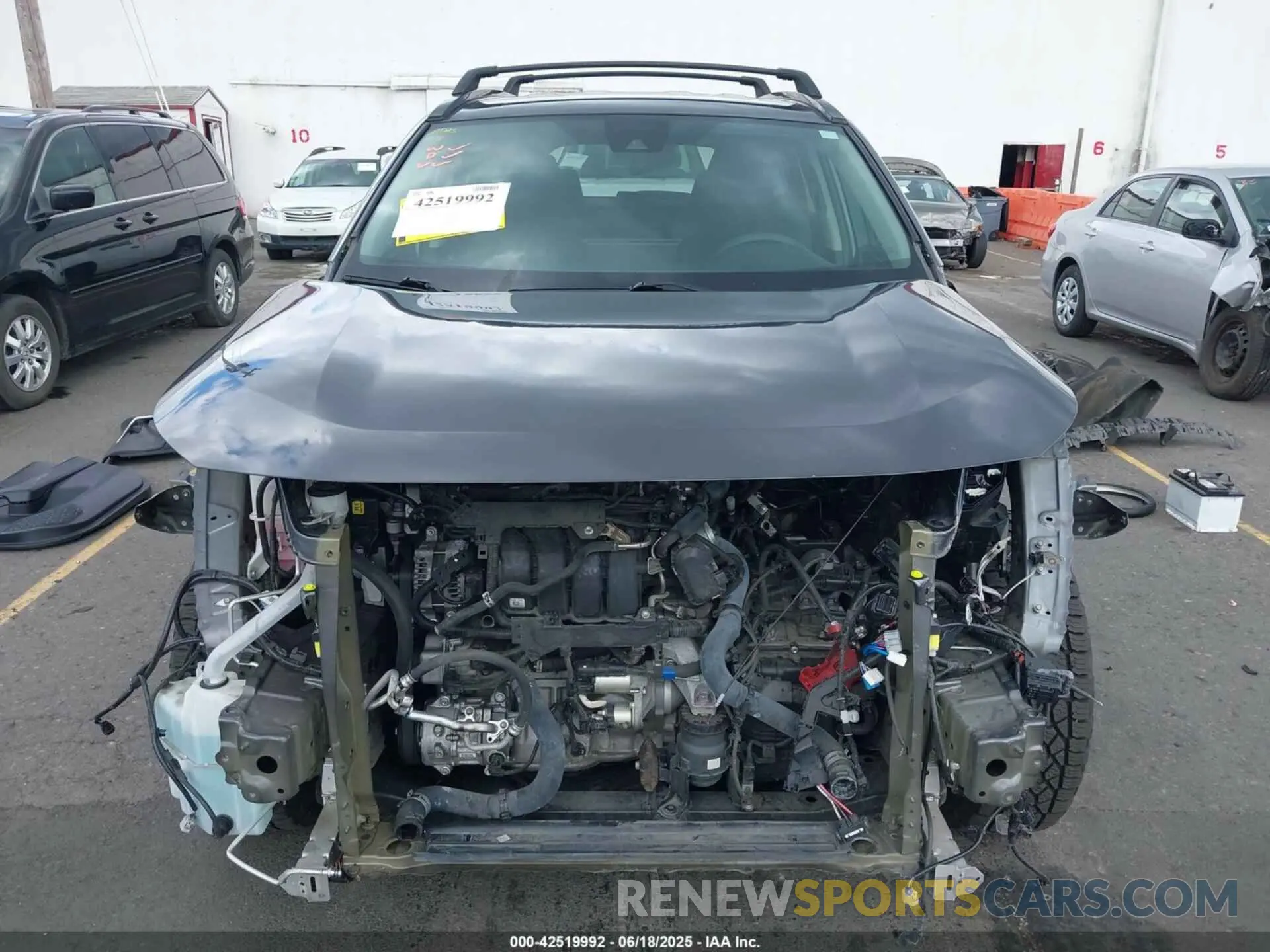 6 Фотография поврежденного автомобиля 2T3P1RFV5MW230332 TOYOTA RAV4 2021
