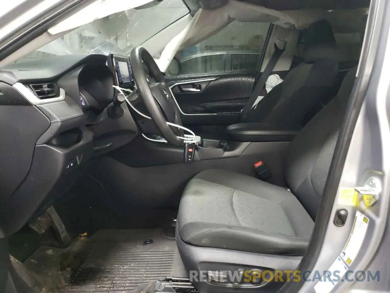 7 Фотография поврежденного автомобиля 2T3P1RFV6MC215890 TOYOTA RAV4 2021