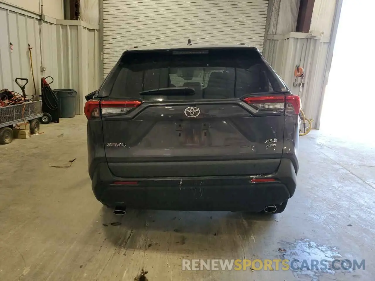 6 Photograph of a damaged car 2T3P1RFV6MW152854 TOYOTA RAV4 2021