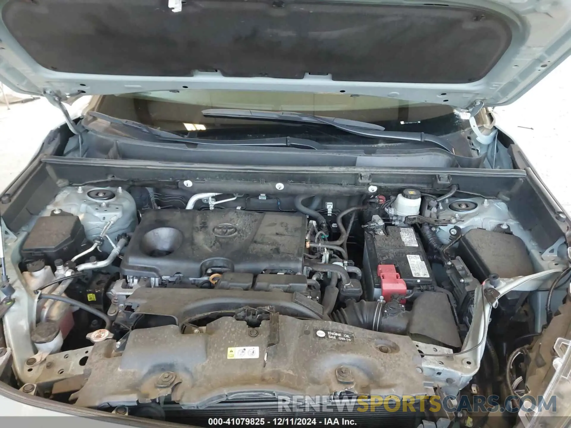 10 Photograph of a damaged car 2T3P1RFV6MW172957 TOYOTA RAV4 2021