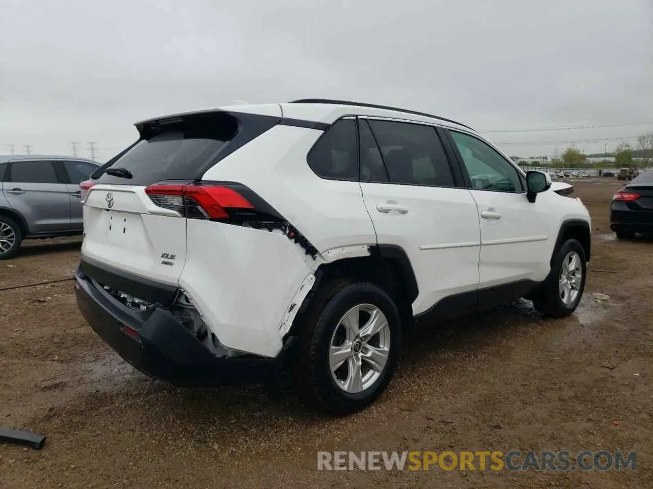 3 Photograph of a damaged car 2T3P1RFV6MW228427 TOYOTA RAV4 2021