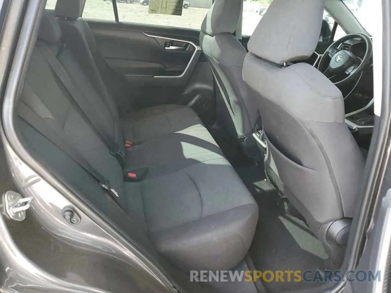 11 Фотография поврежденного автомобиля 2T3P1RFV7MC216045 TOYOTA RAV4 2021