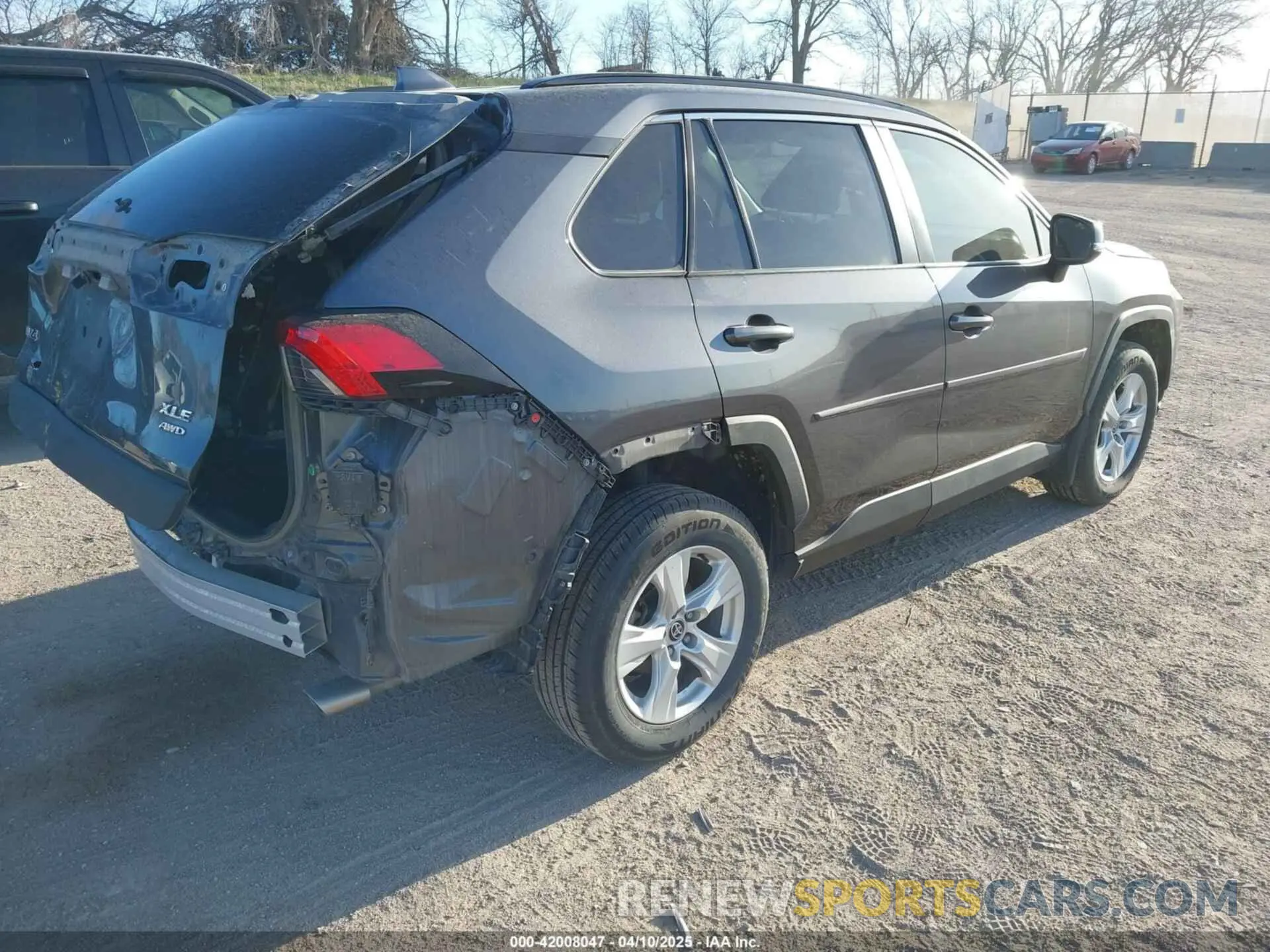 4 Фотография поврежденного автомобиля 2T3P1RFV7MC227207 TOYOTA RAV4 2021