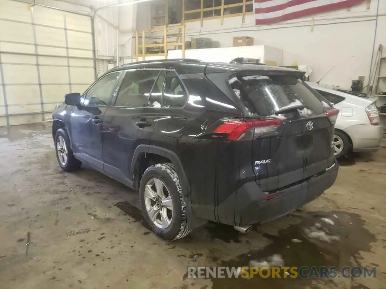 3 Фотография поврежденного автомобиля 2T3P1RFV7MC237428 TOYOTA RAV4 2021
