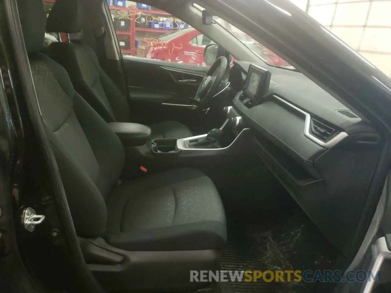 5 Фотография поврежденного автомобиля 2T3P1RFV7MC237428 TOYOTA RAV4 2021